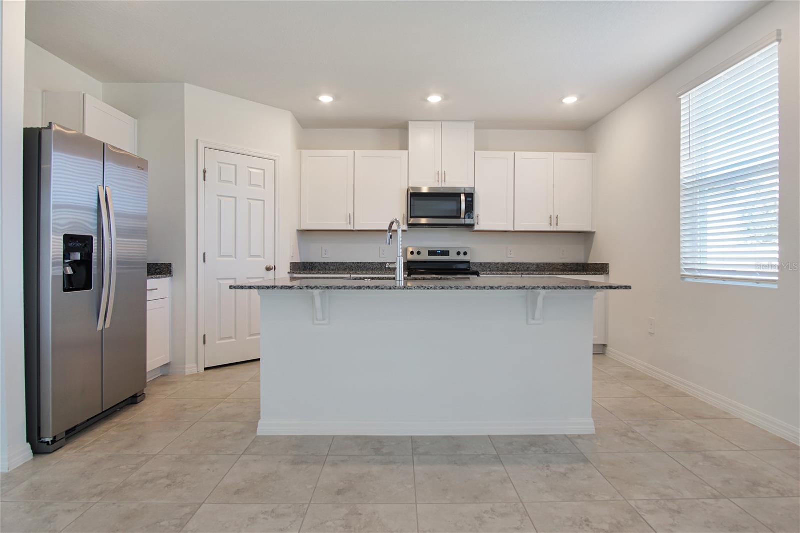 Image 5 of 40 For 879 Sand Sea Place