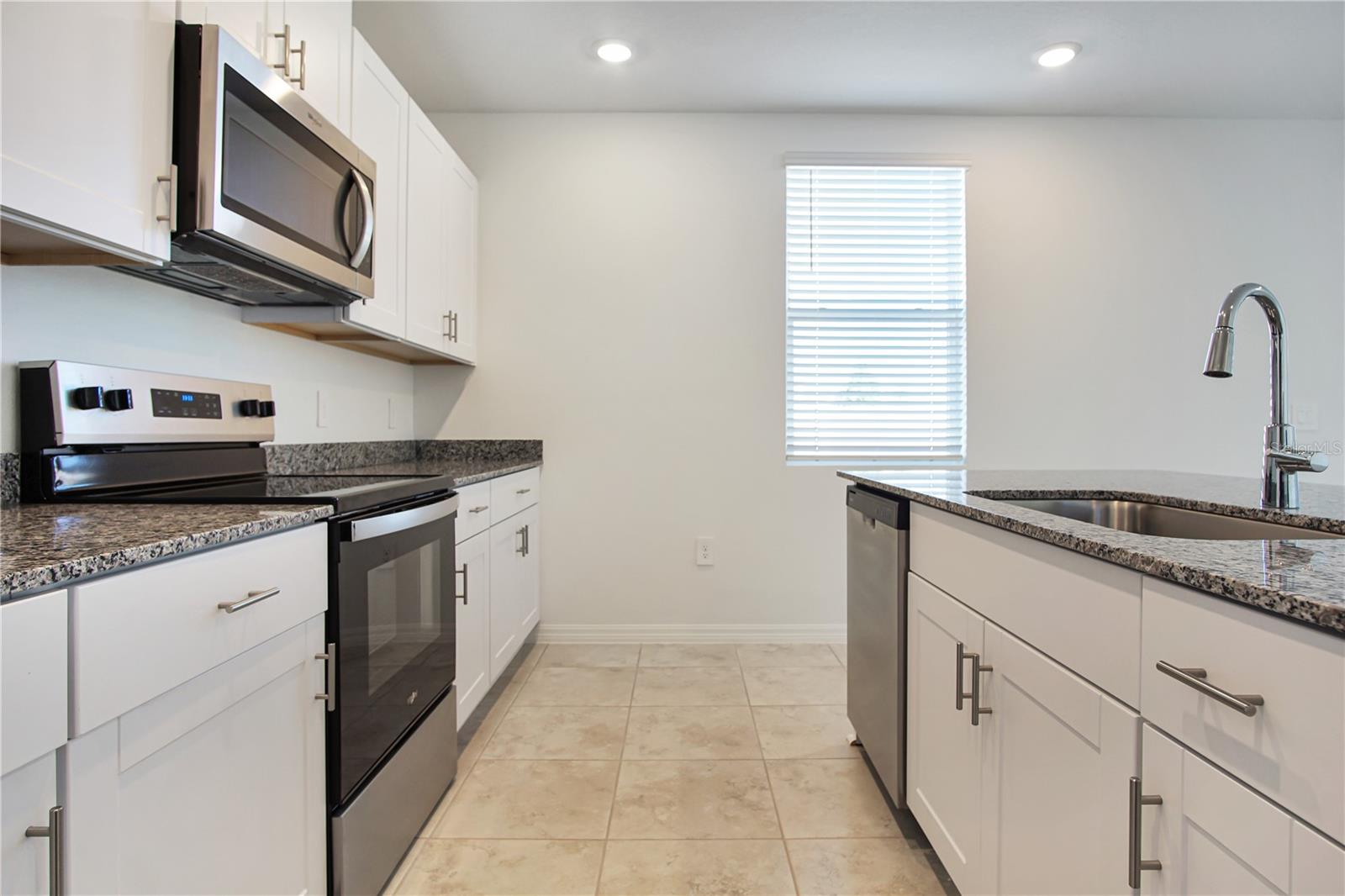 Image 7 of 40 For 879 Sand Sea Place