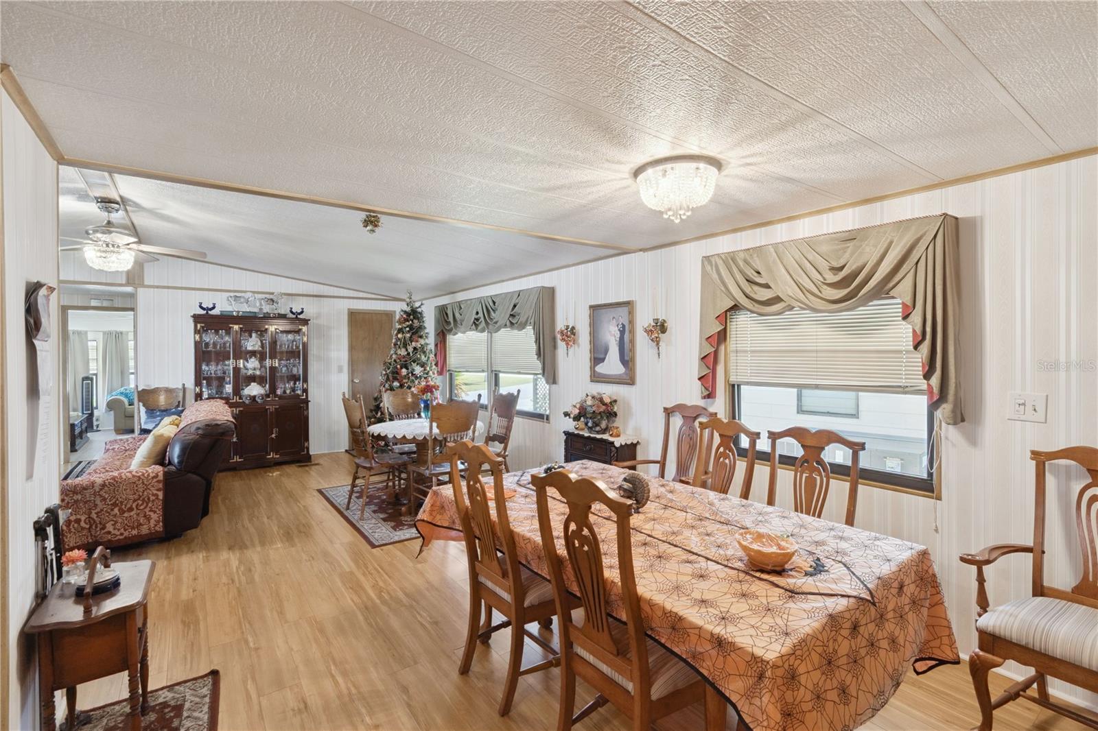 Image 15 of 31 For 6314 Bayberry Boulevard Ne