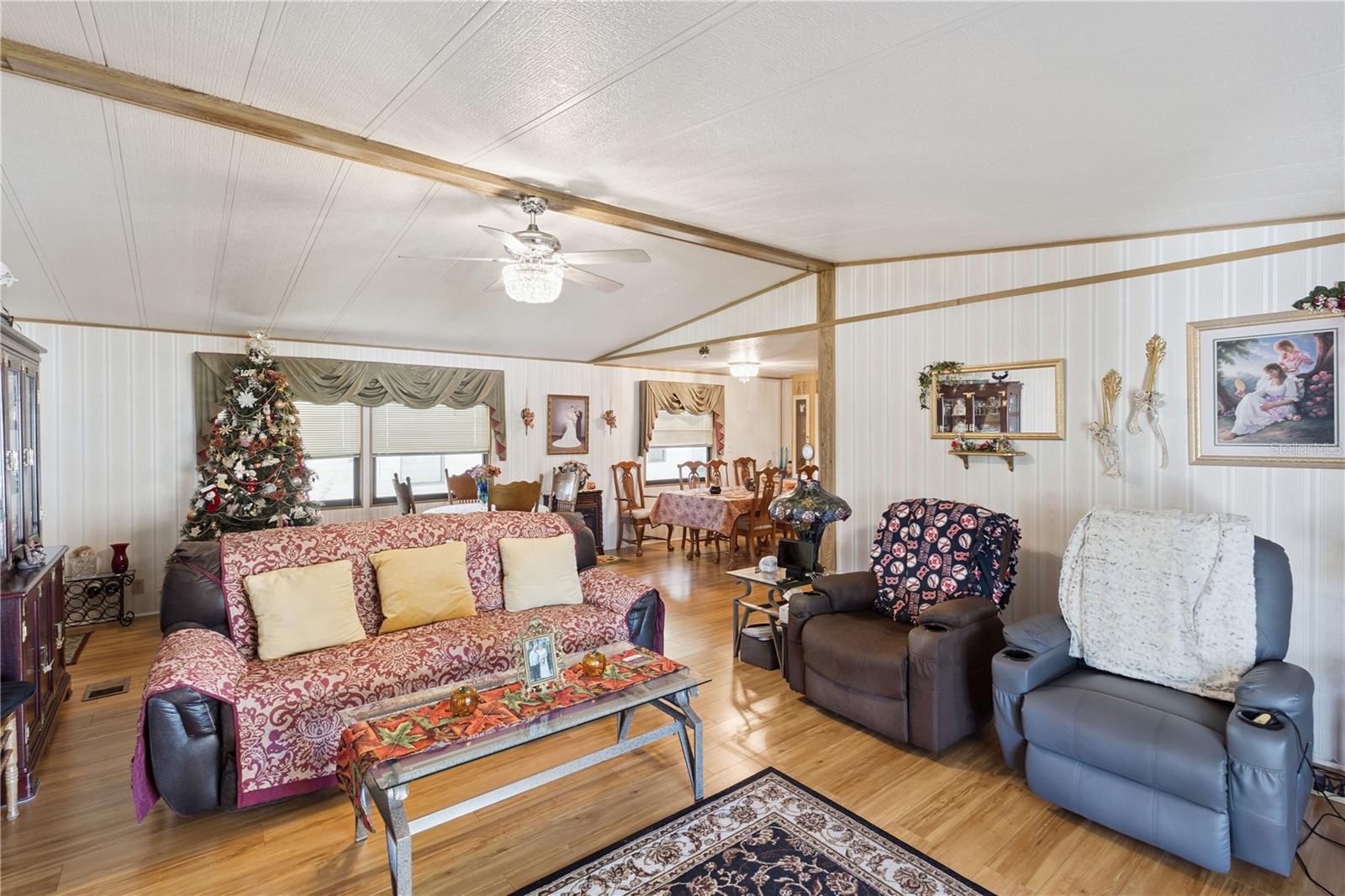 Image 5 of 31 For 6314 Bayberry Boulevard Ne