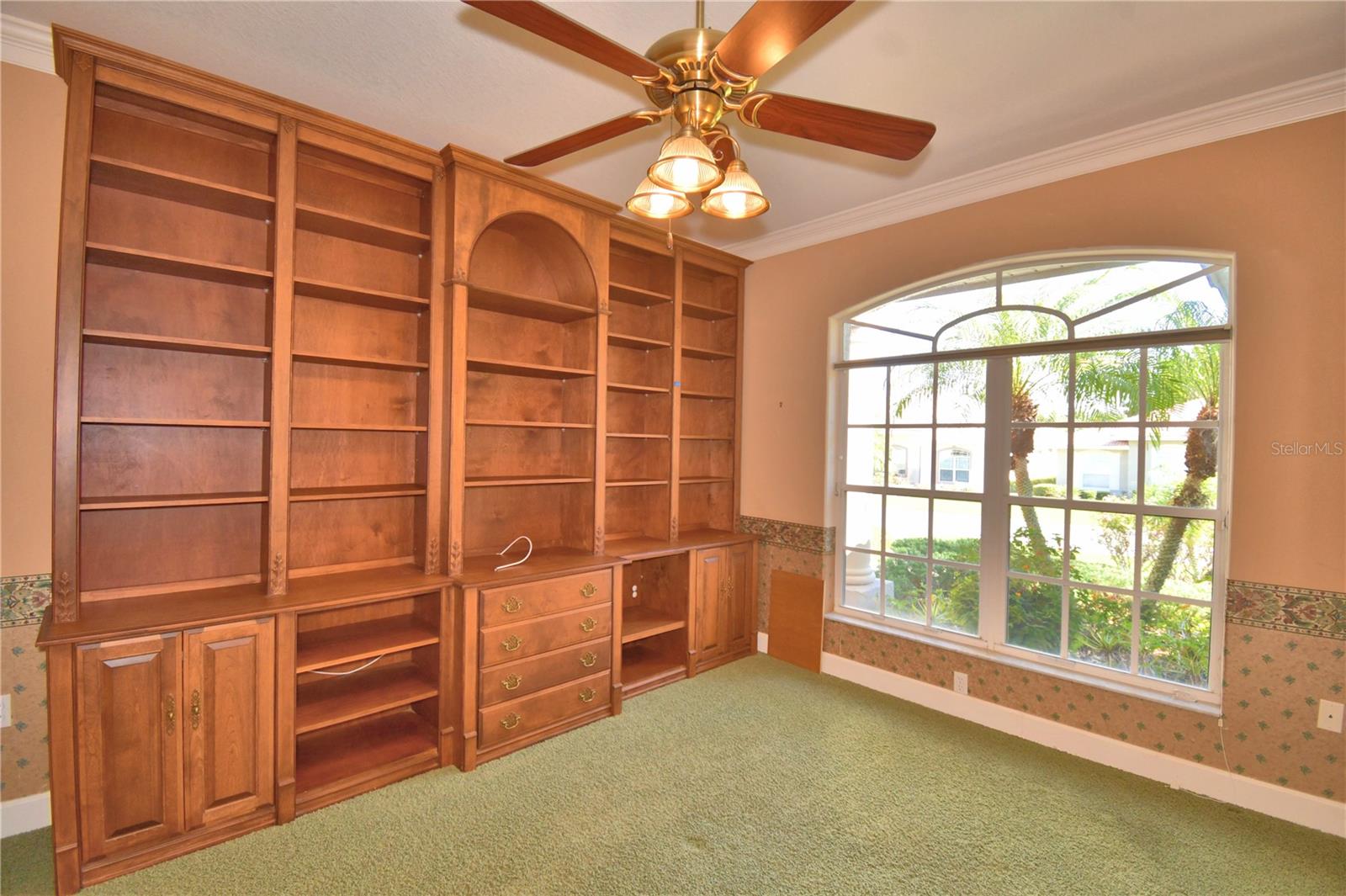 Image 16 of 78 For 239 Golf Aire Boulevard