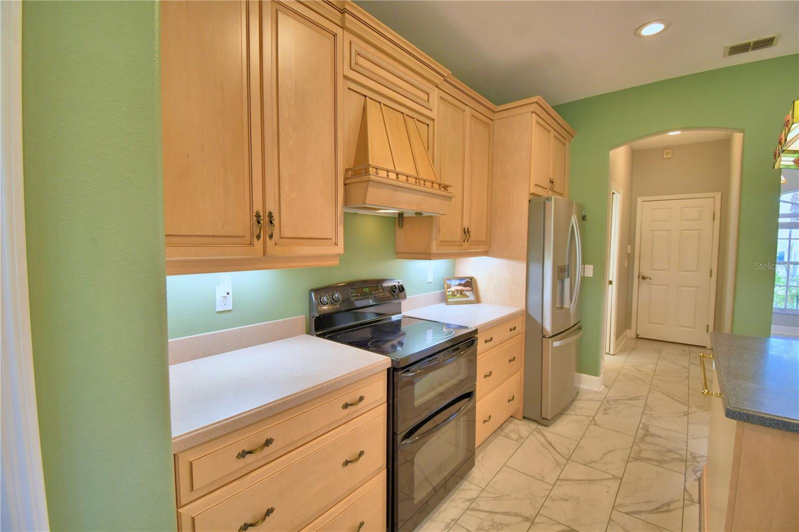 Image 23 of 78 For 239 Golf Aire Boulevard