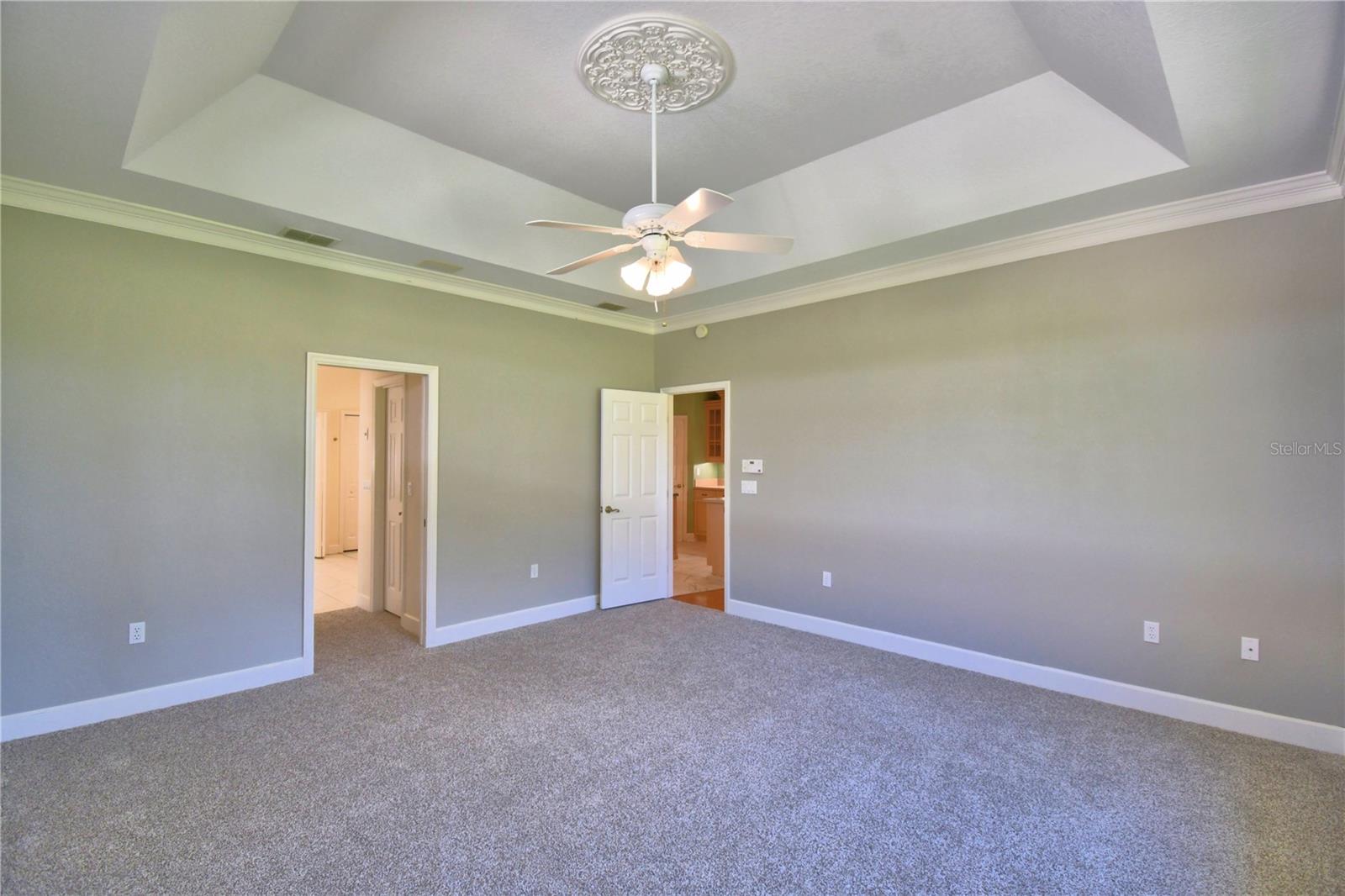 Image 37 of 78 For 239 Golf Aire Boulevard