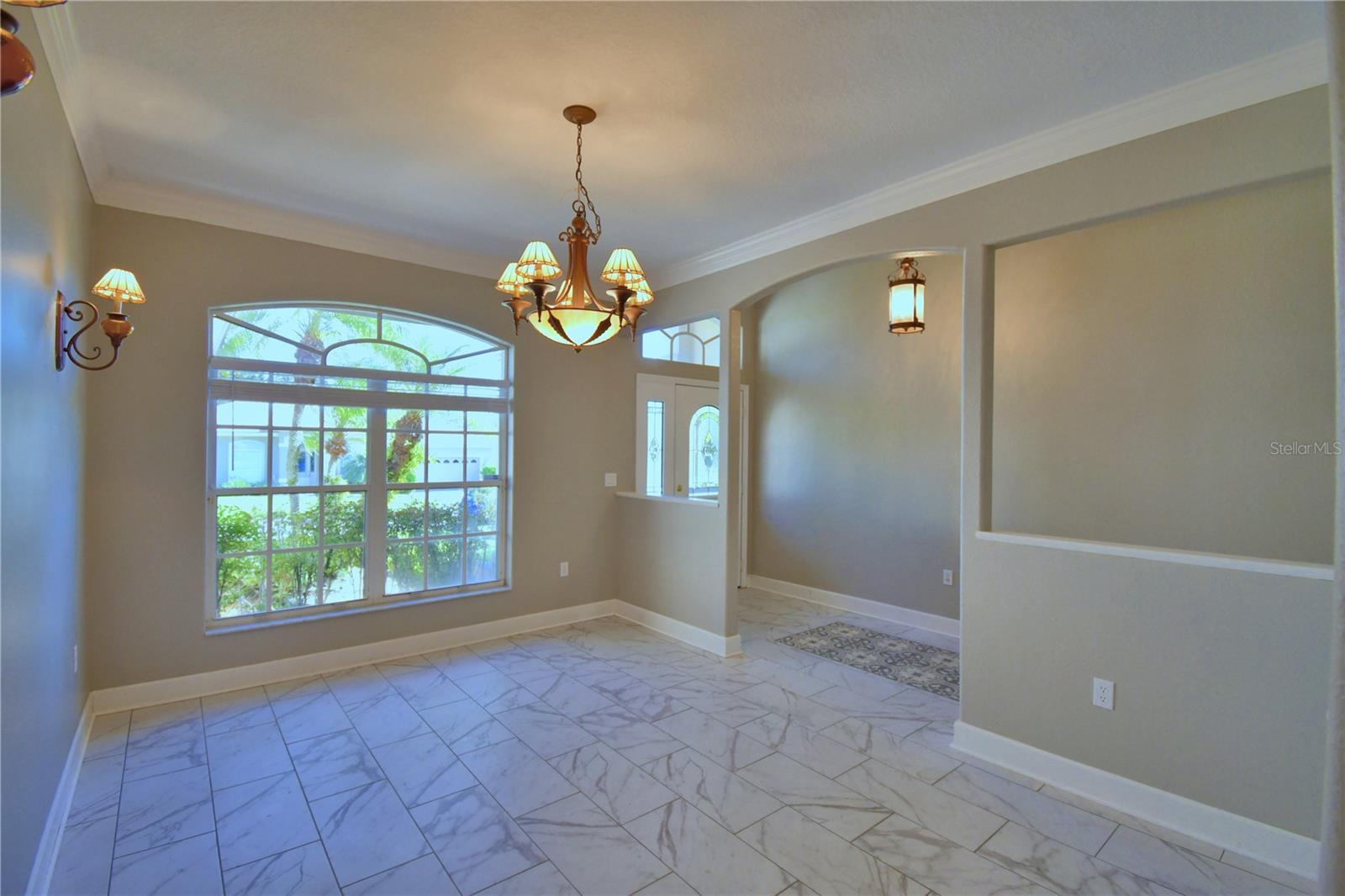 Image 5 of 78 For 239 Golf Aire Boulevard