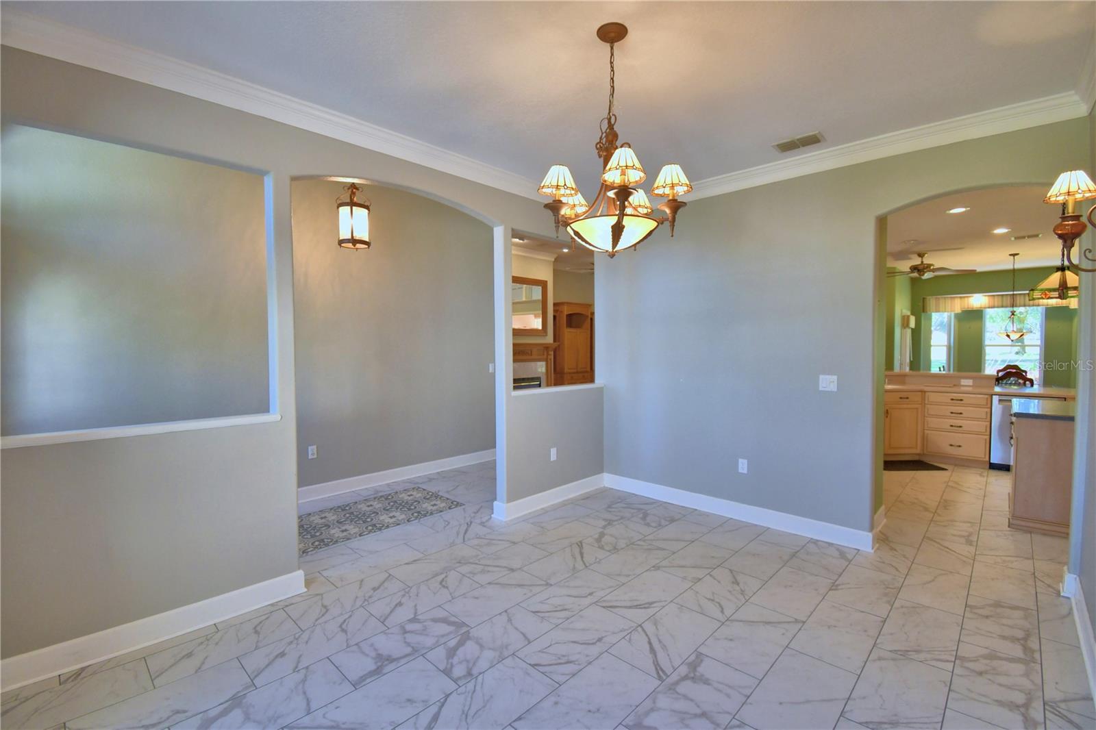 Image 6 of 78 For 239 Golf Aire Boulevard