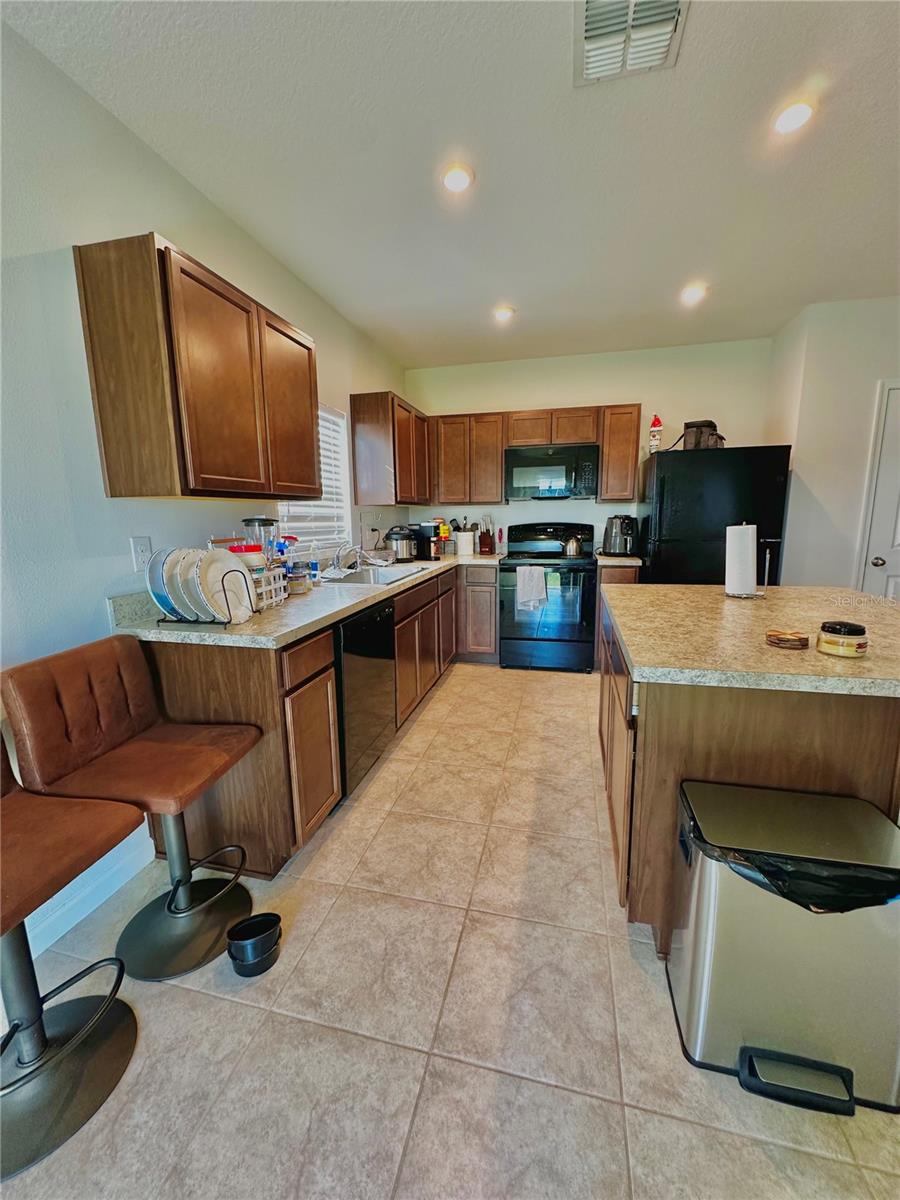 Image 4 of 9 For 937 Eagle Rock Terrace