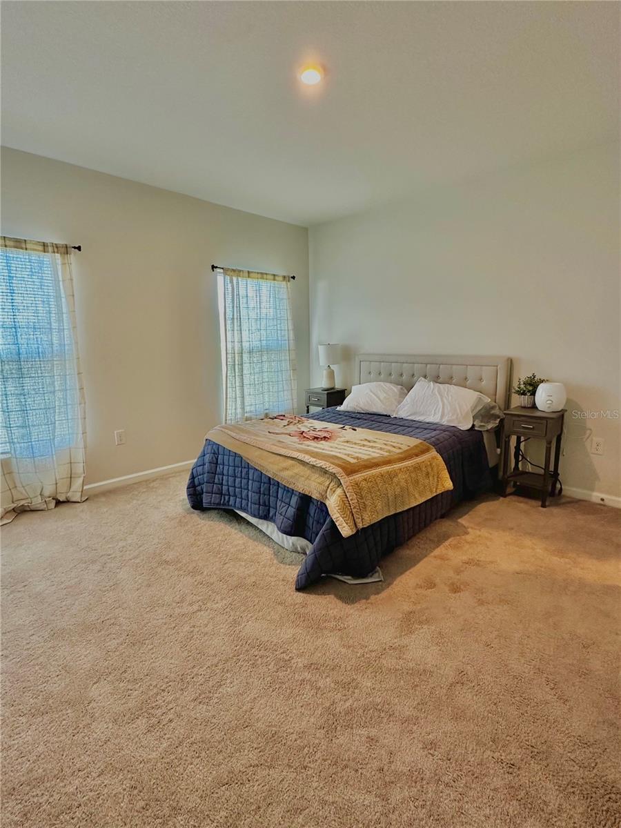 Image 5 of 9 For 937 Eagle Rock Terrace