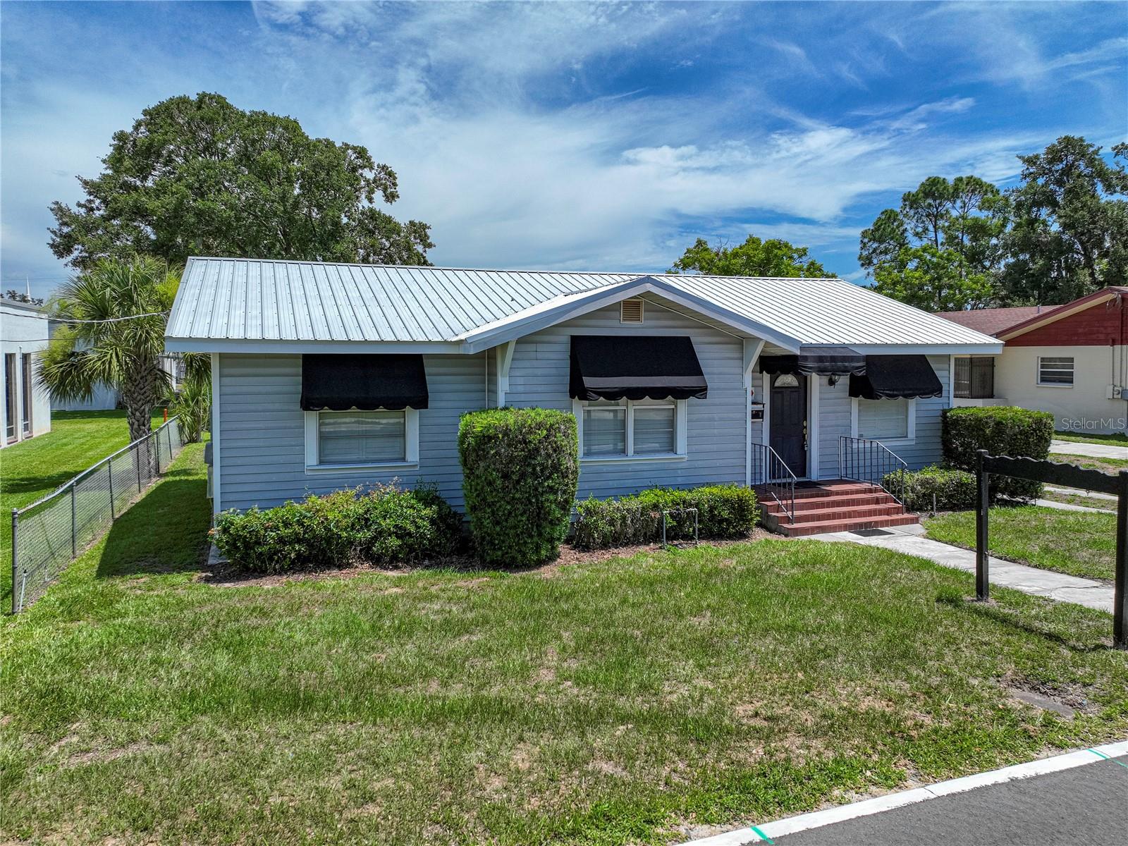 Image 50 of 50 For 139 Avenue C Sw