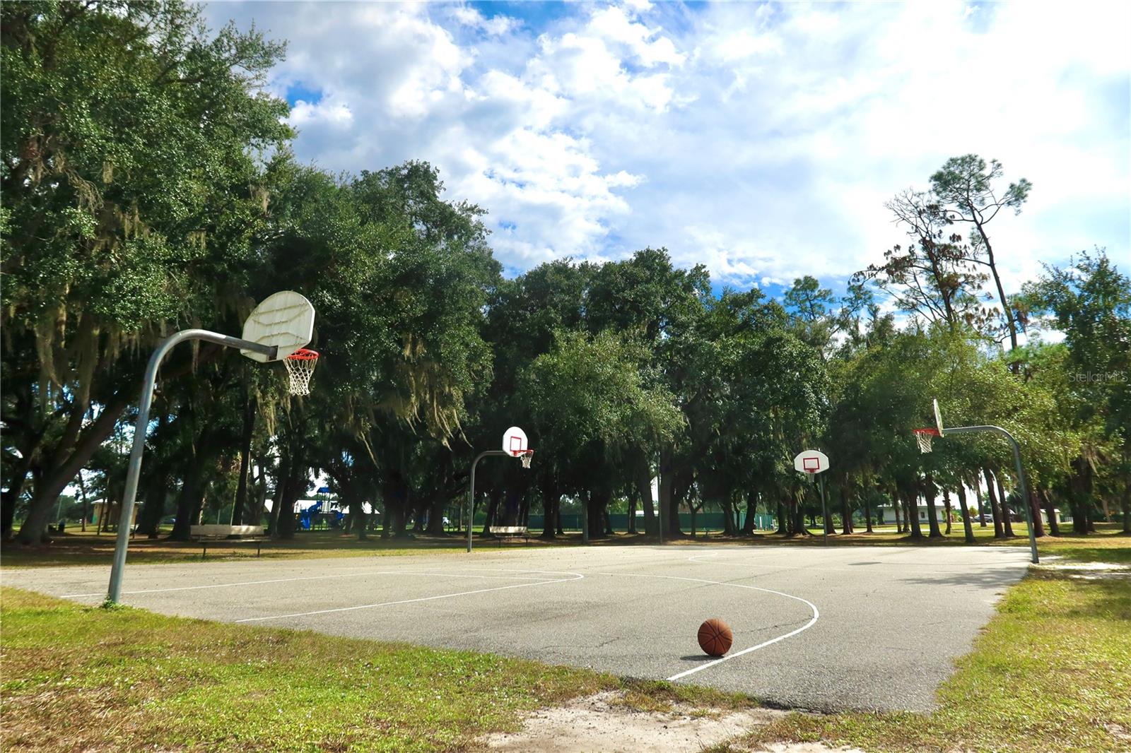 Image 46 of 49 For 6930 Parkwood Street