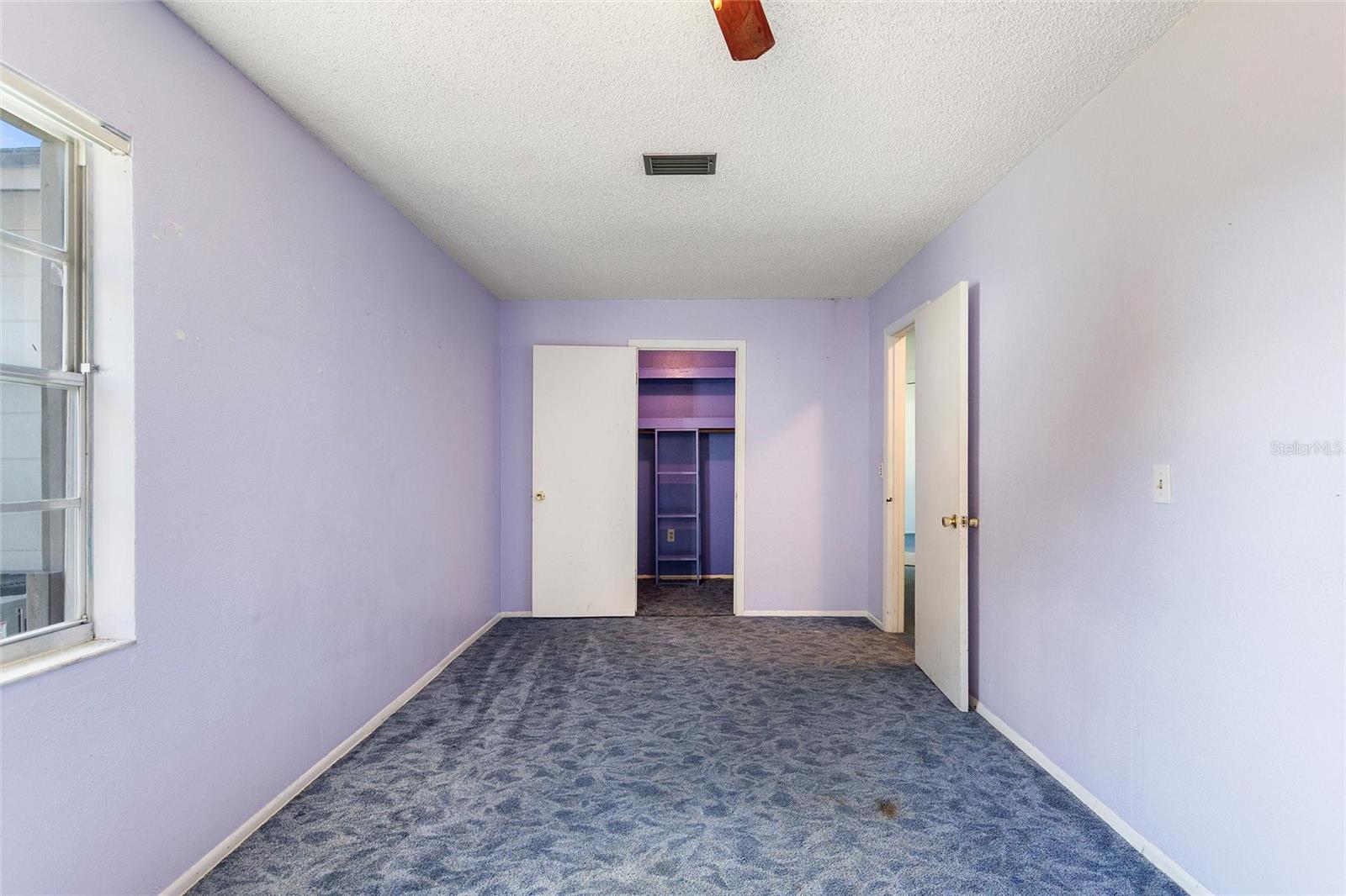 Image 19 of 41 For 221 Dorothy Street