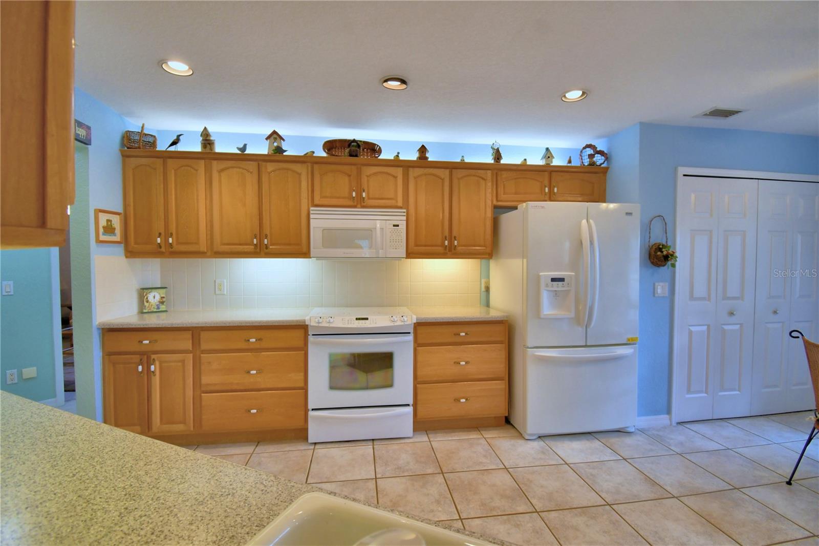 Image 16 of 52 For 240 Golf Aire Boulevard