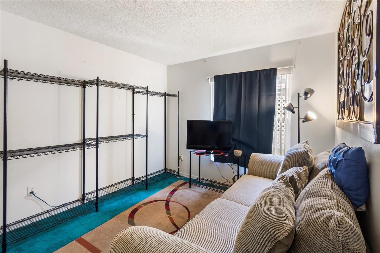 Image 15 of 34 For 7811 Myrtle Oak Lane