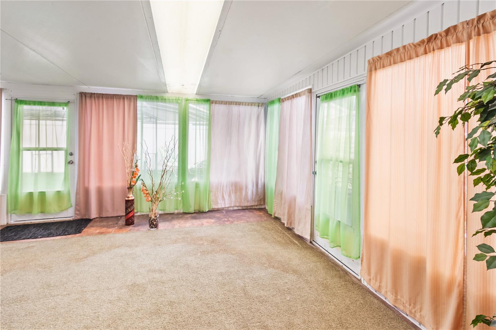 Image 25 of 34 For 7811 Myrtle Oak Lane