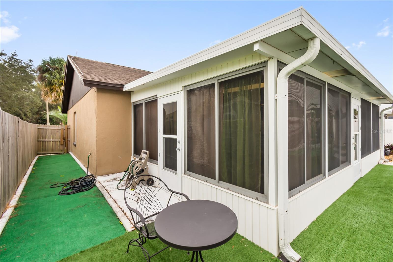 Image 28 of 34 For 7811 Myrtle Oak Lane