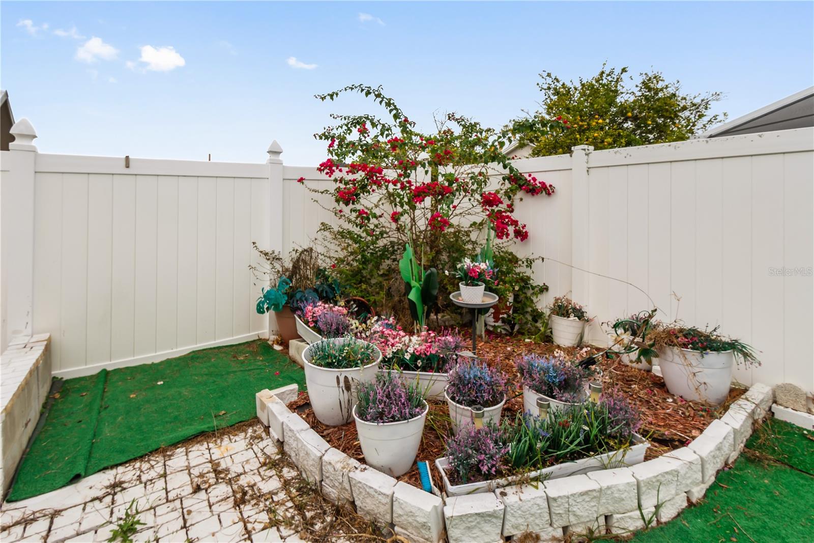 Image 29 of 34 For 7811 Myrtle Oak Lane