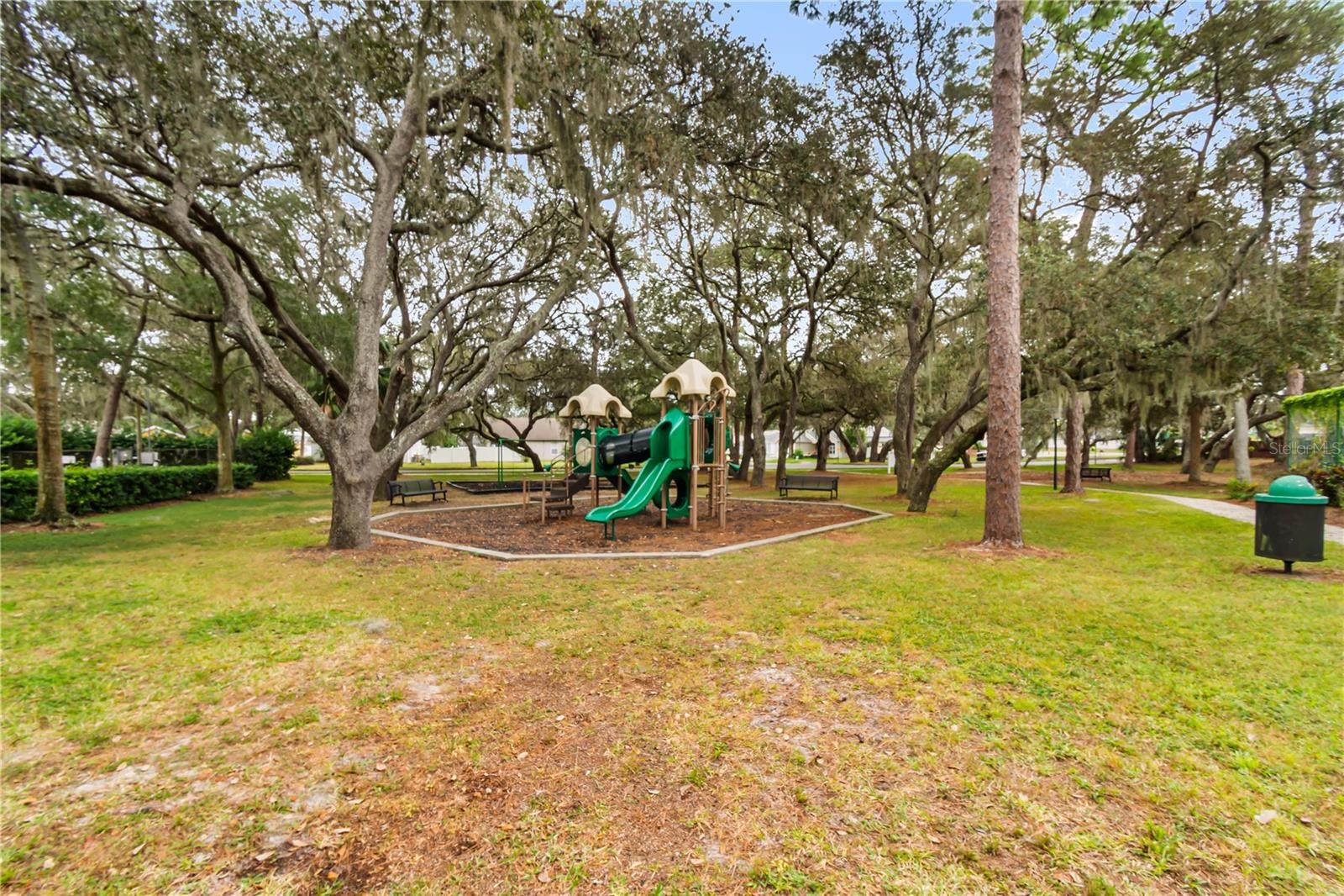 Image 32 of 34 For 7811 Myrtle Oak Lane