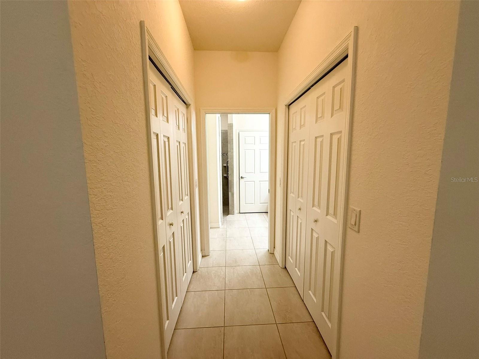 Image 19 of 32 For 1579 Vienna Square Drive