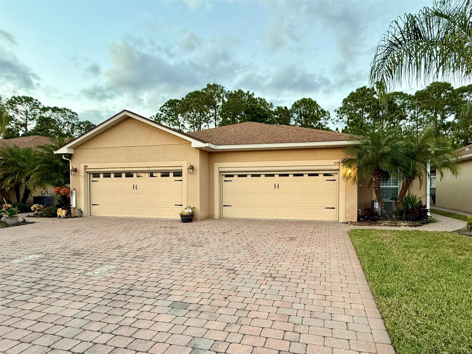 Image 3 of 32 For 1579 Vienna Square Drive