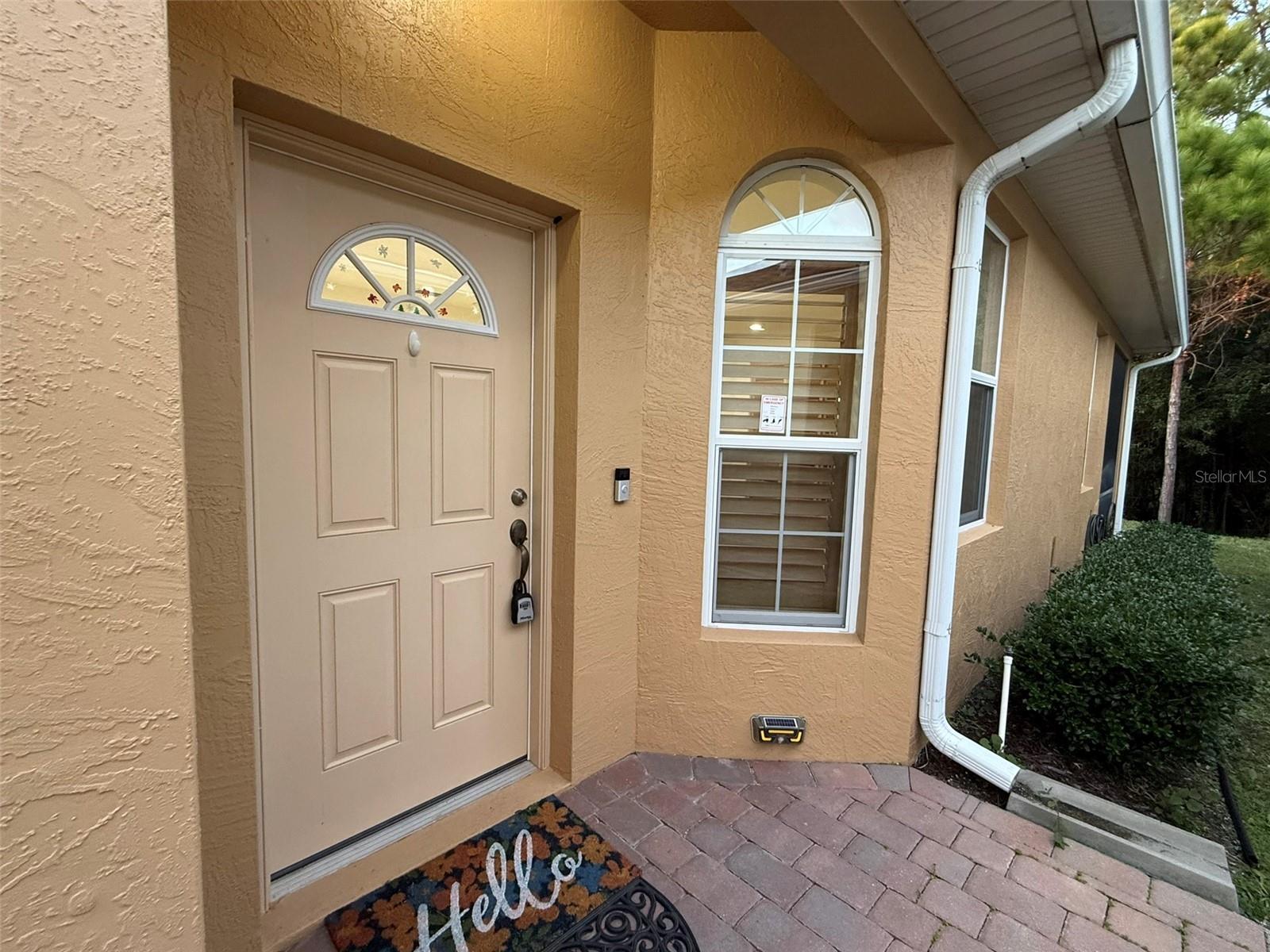 Image 4 of 32 For 1579 Vienna Square Drive