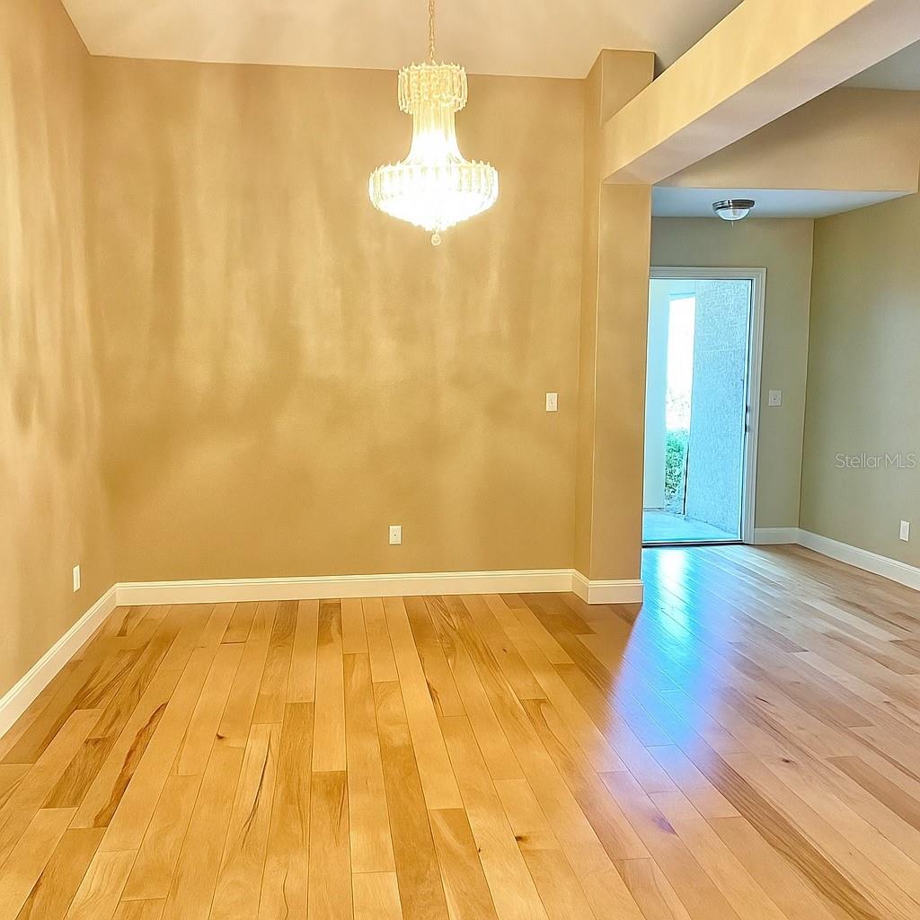 Image 10 of 26 For 3971 Island Lakes Drive