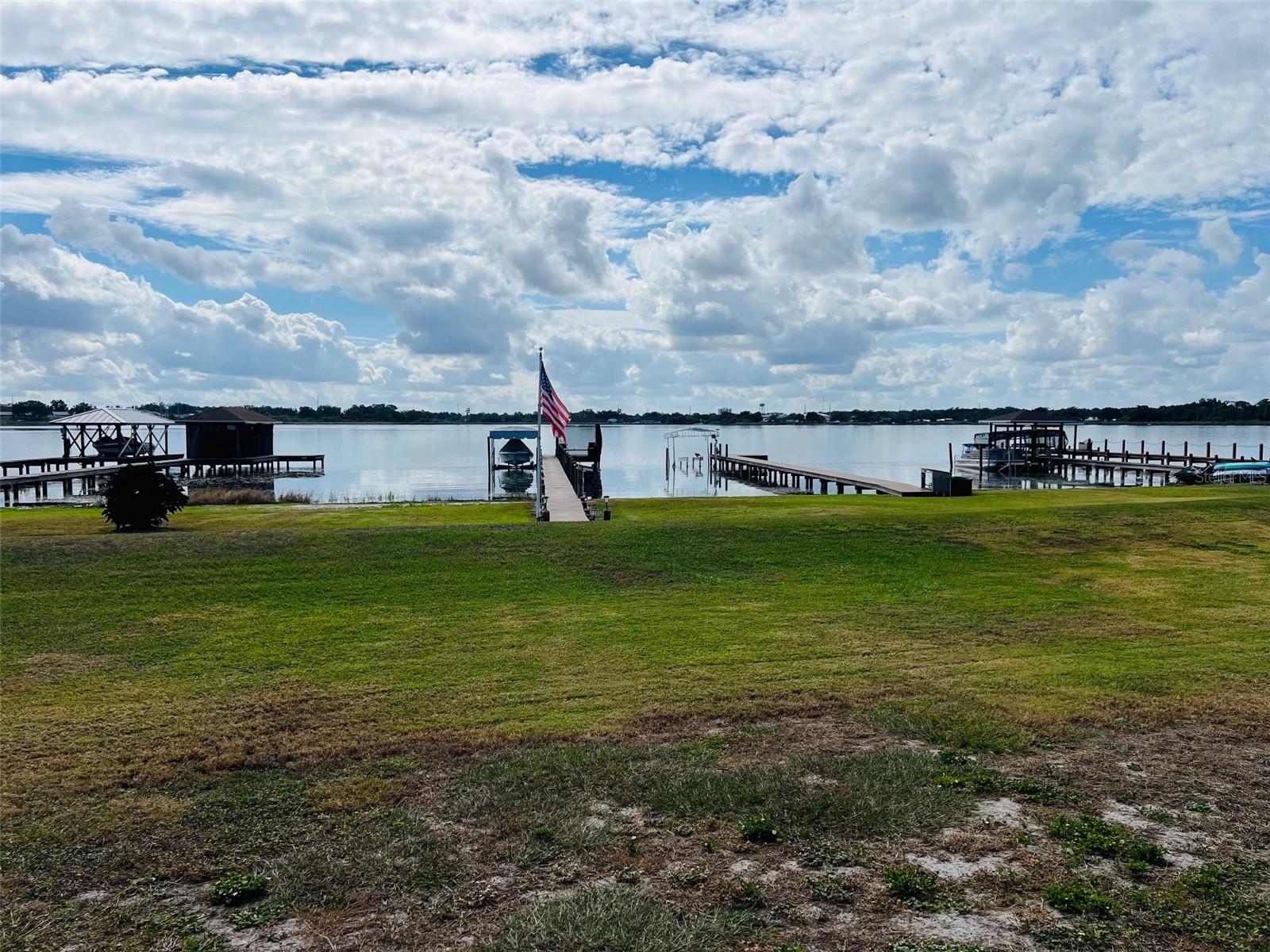 Image 2 of 26 For 3971 Island Lakes Drive