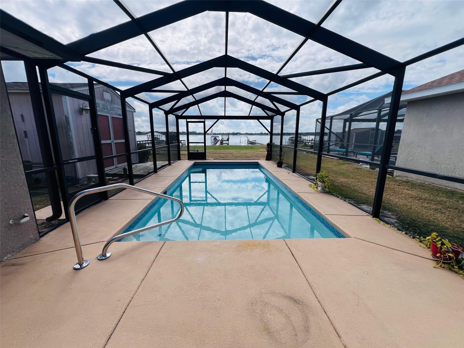 Image 5 of 26 For 3971 Island Lakes Drive