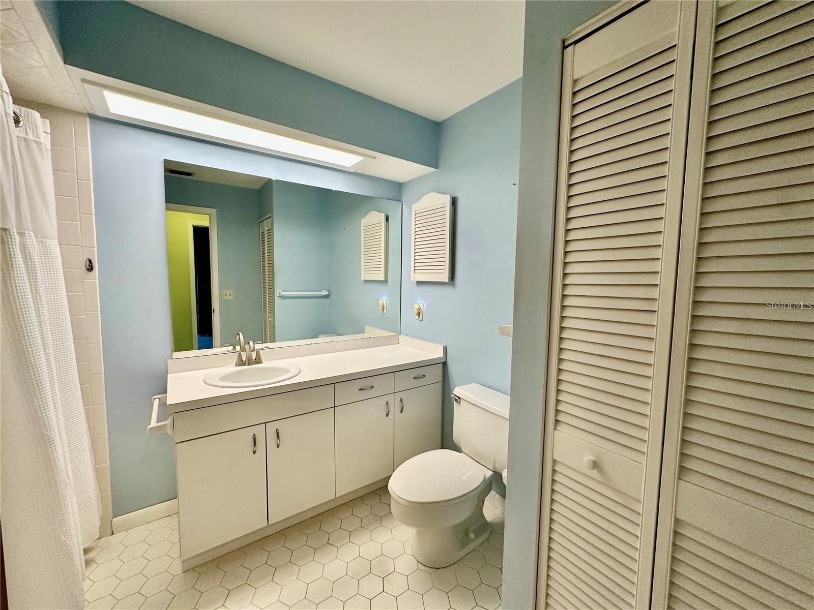 Image 26 of 41 For 2813 Winterset Park