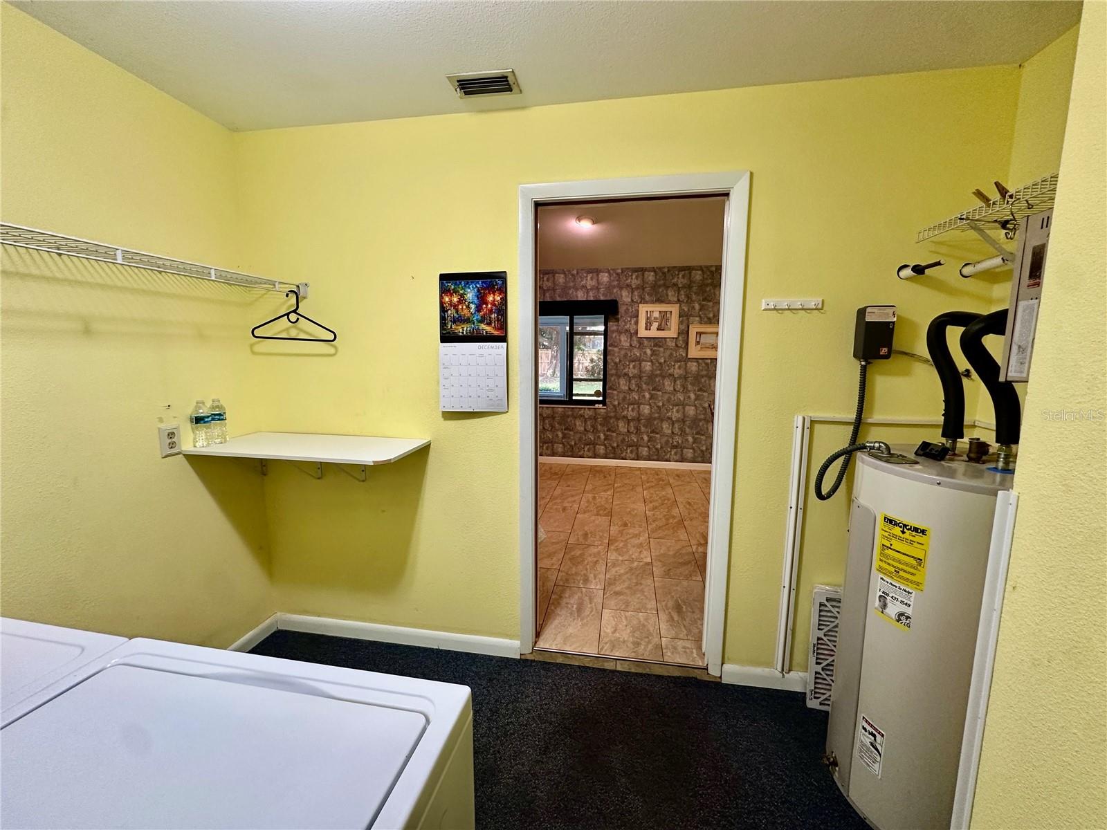 Image 31 of 41 For 2813 Winterset Park