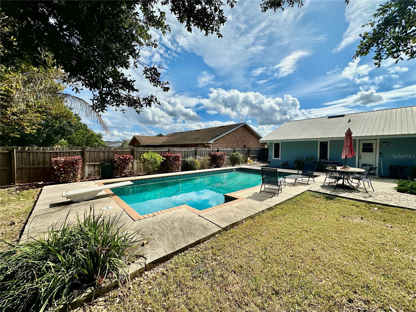 Image 40 of 41 For 2813 Winterset Park