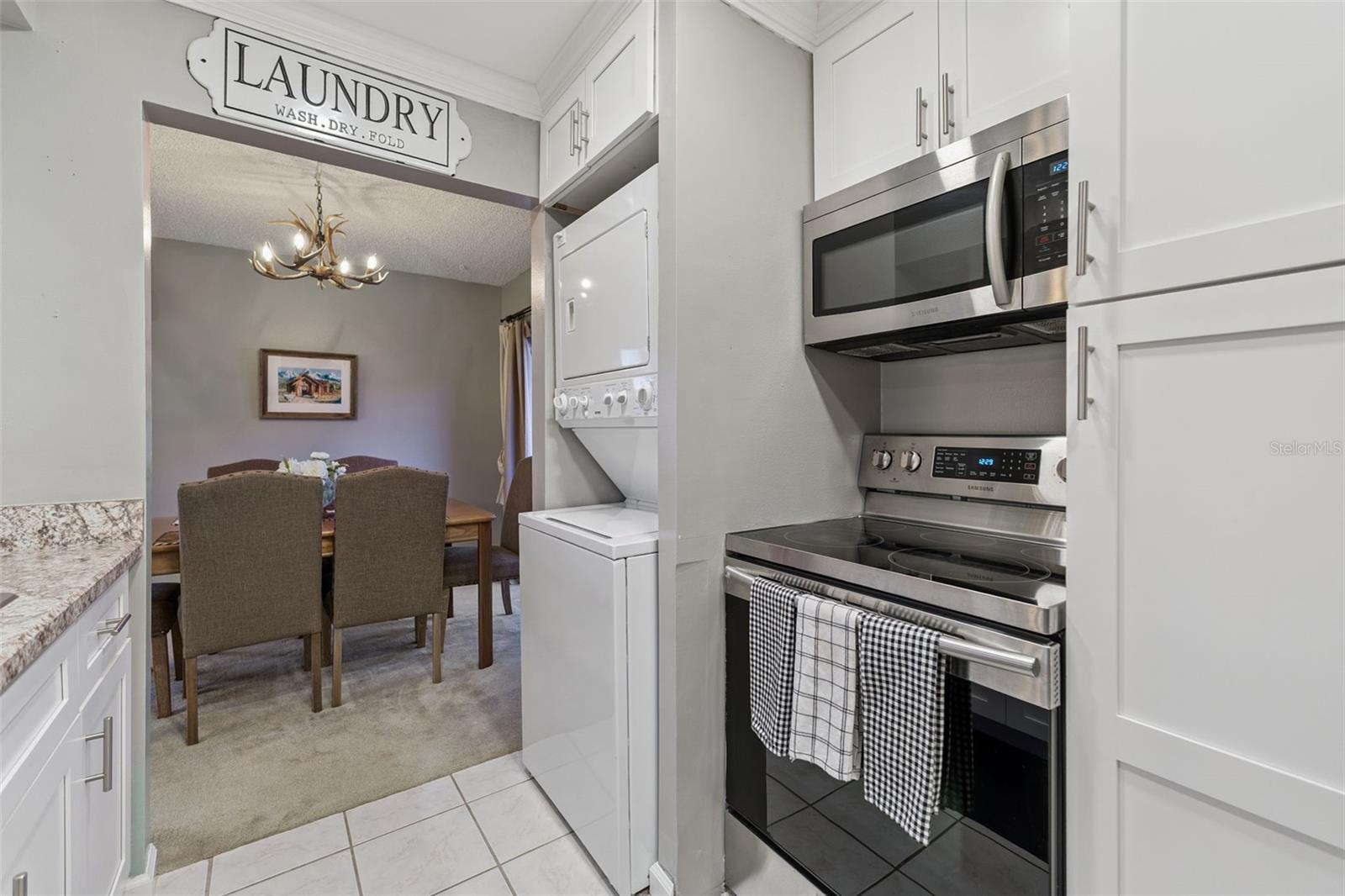 Image 12 of 32 For 127 La Casa  6