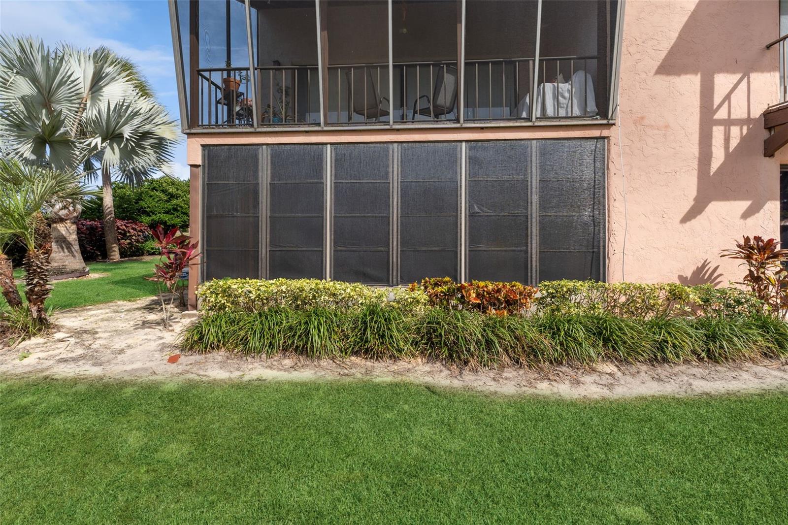 Image 27 of 32 For 127 La Casa  6