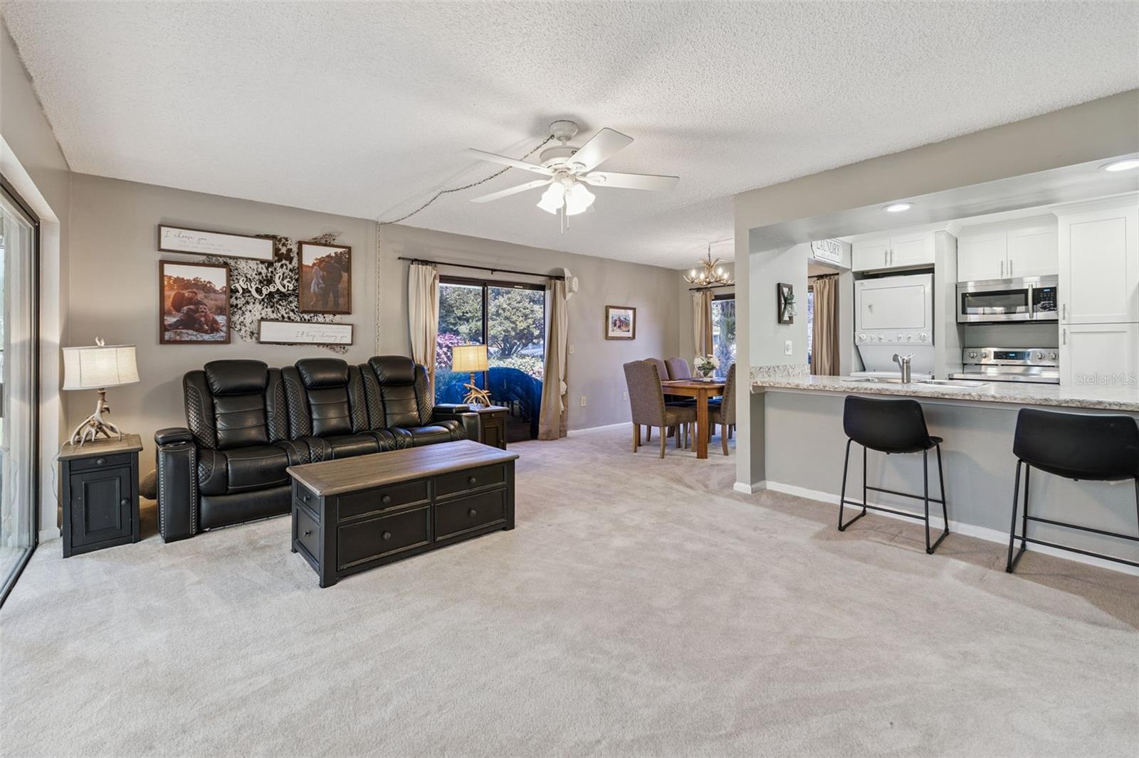 Image 5 of 32 For 127 La Casa  6