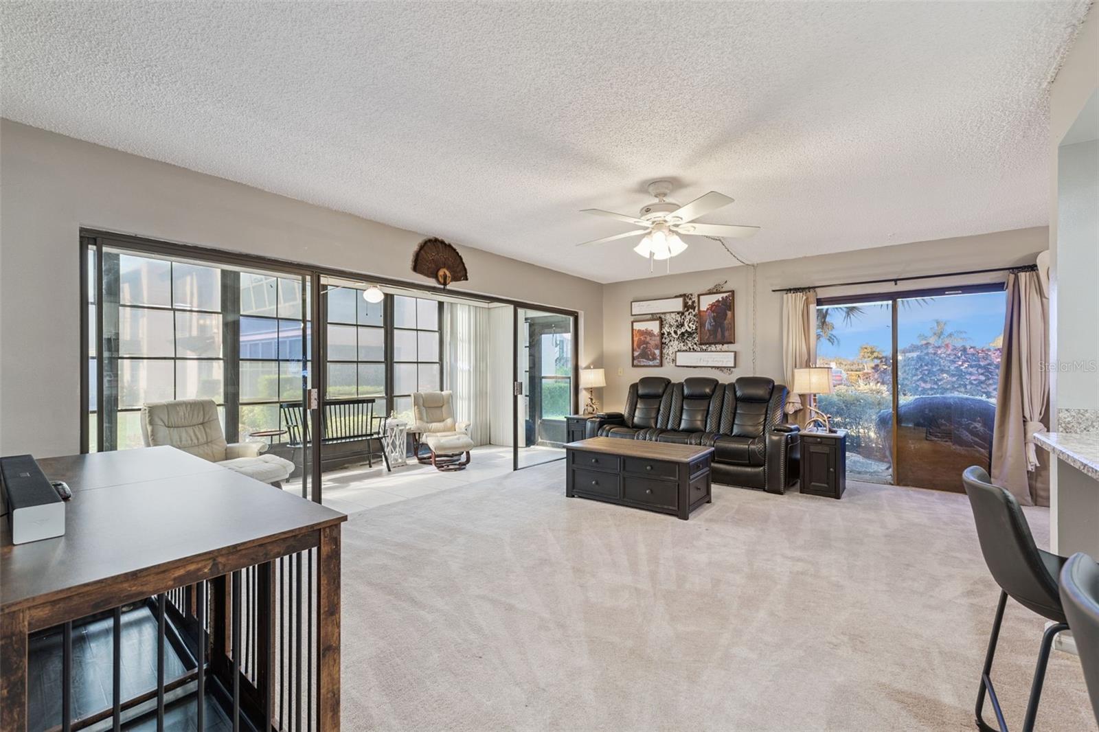 Image 6 of 32 For 127 La Casa  6