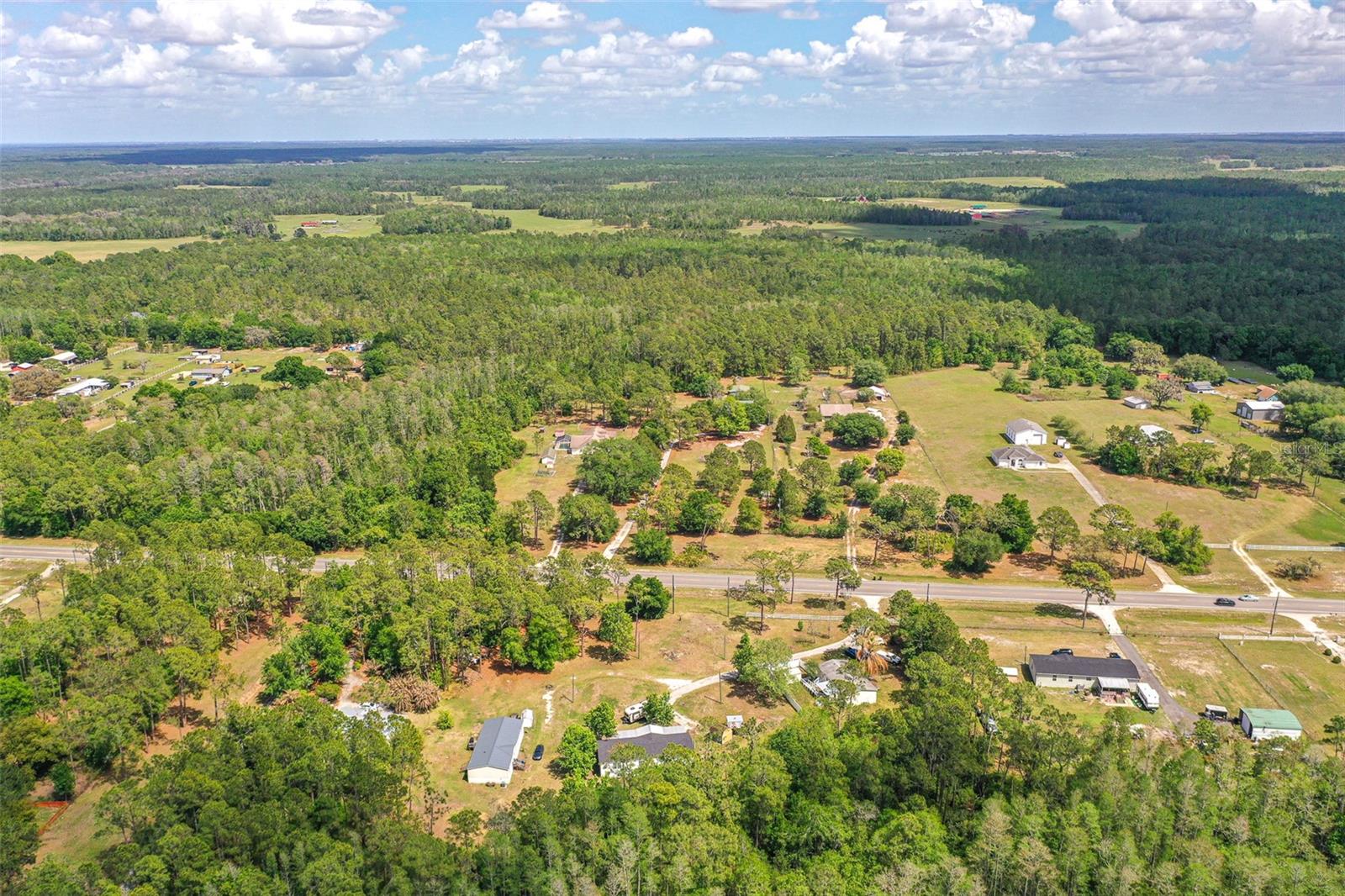 Image 12 of 37 For 17822 Commonwealth Avenue N