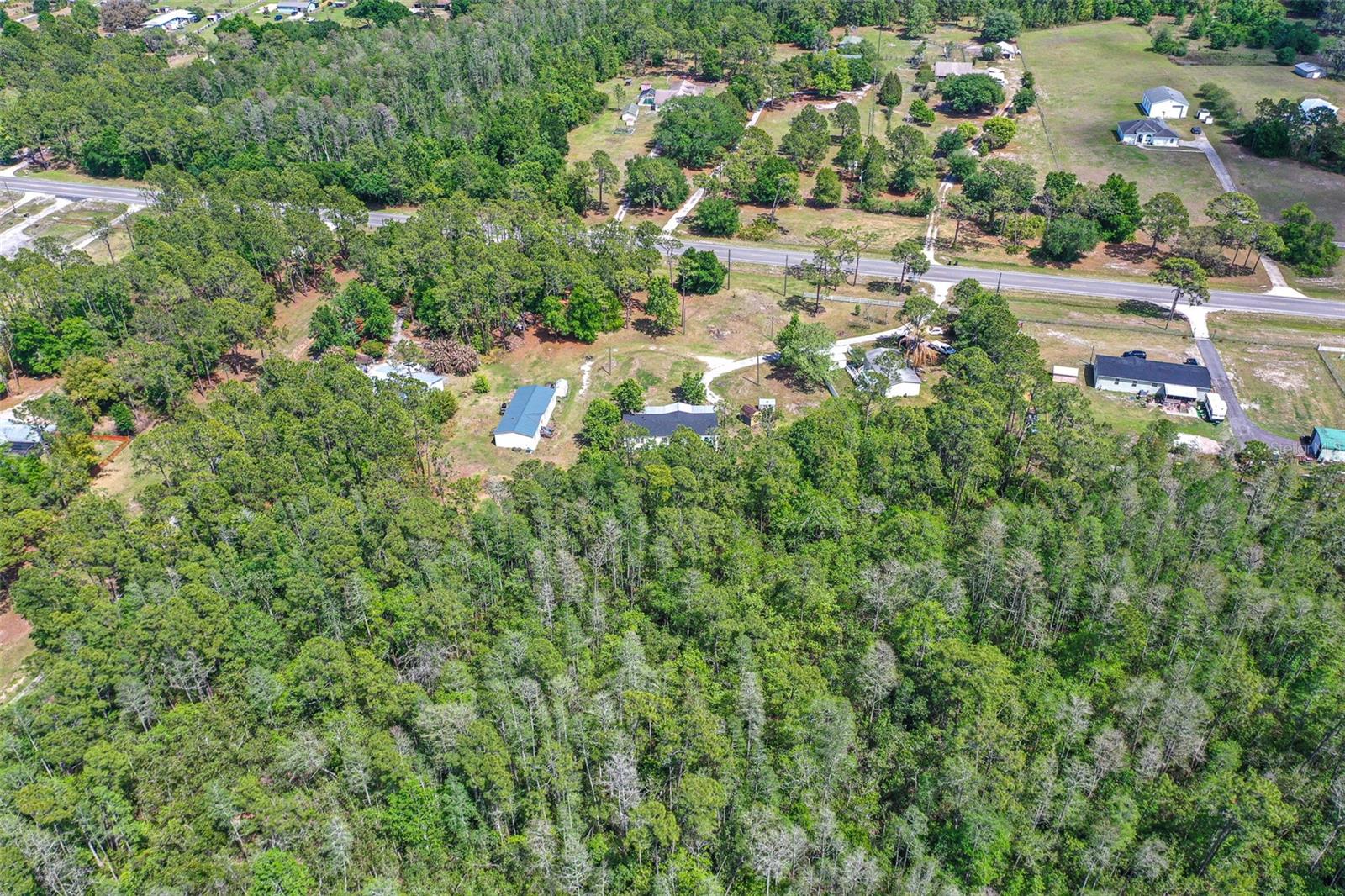 Image 13 of 37 For 17822 Commonwealth Avenue N