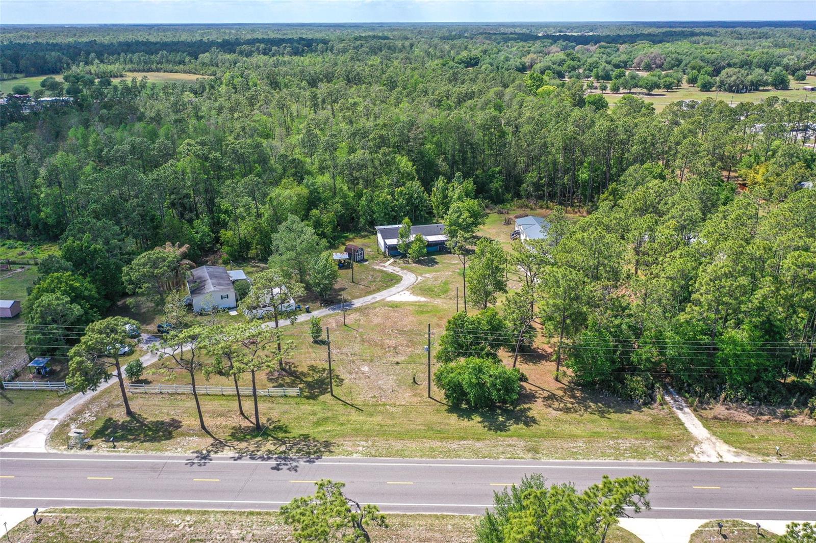 Image 15 of 37 For 17822 Commonwealth Avenue N