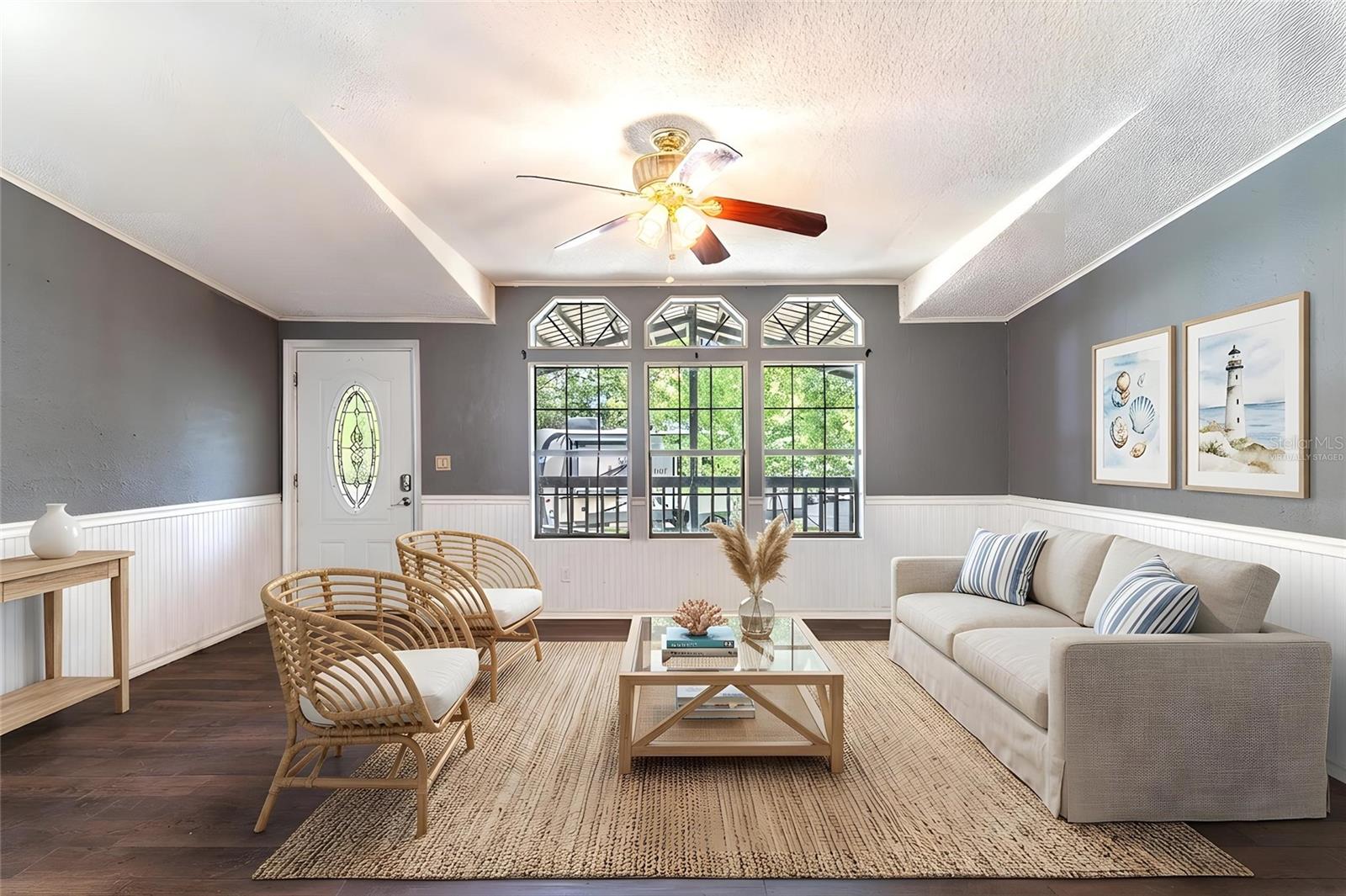 Image 26 of 37 For 17822 Commonwealth Avenue N