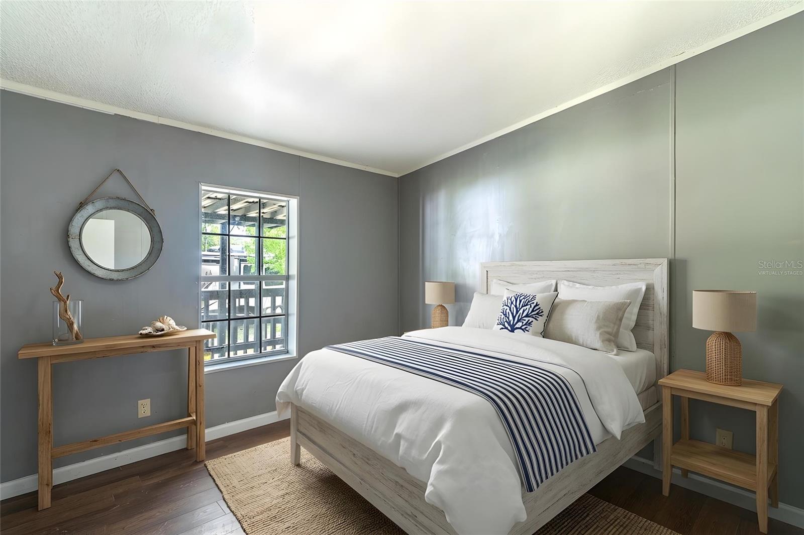 Image 30 of 37 For 17822 Commonwealth Avenue N