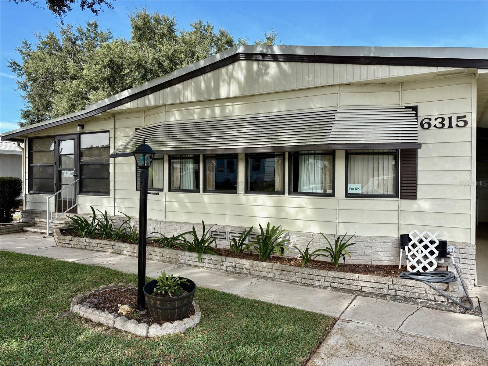 Image 2 of 69 For 6315 Grove Pointe Drive Se