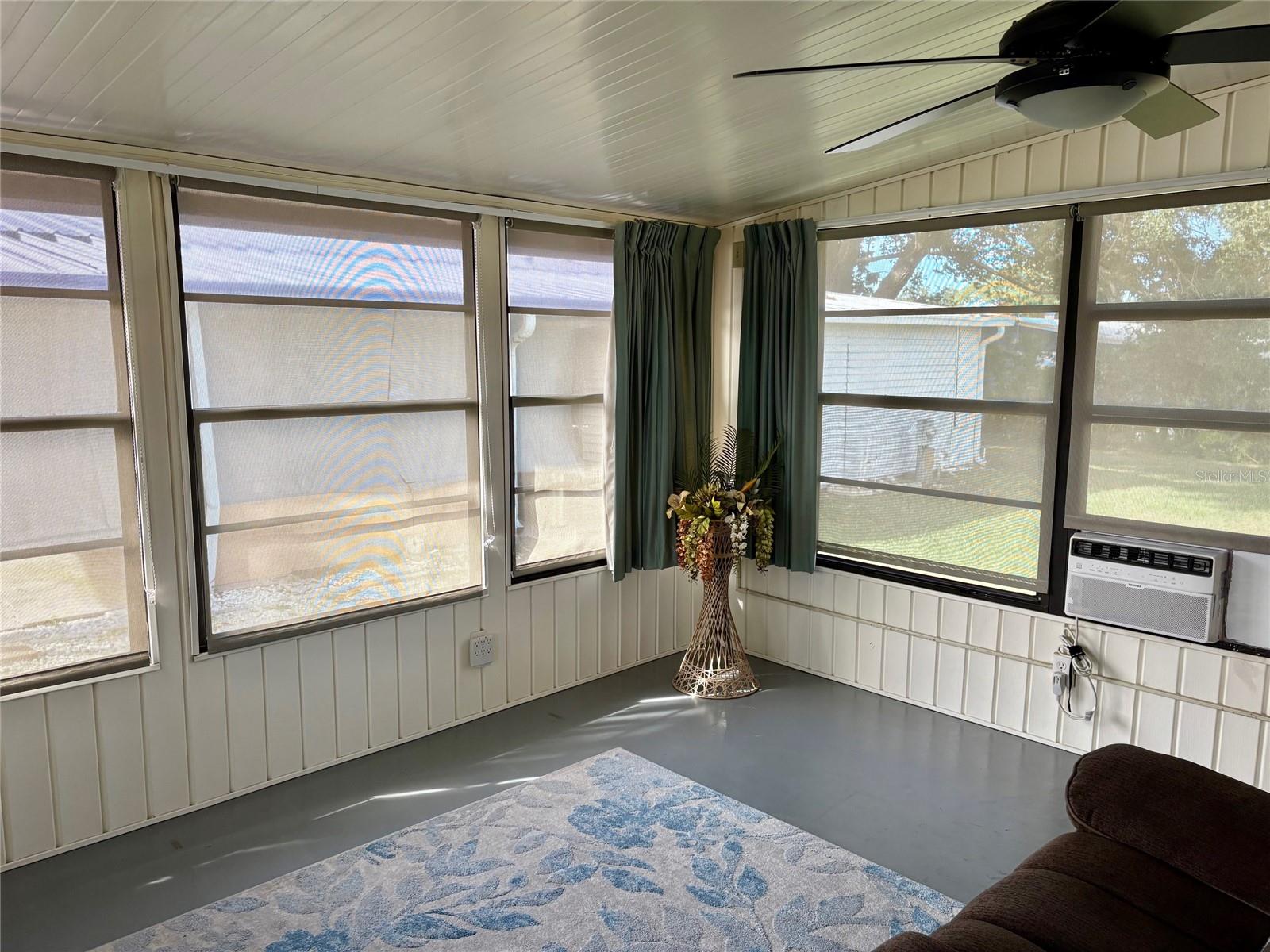 Image 35 of 69 For 6315 Grove Pointe Drive Se