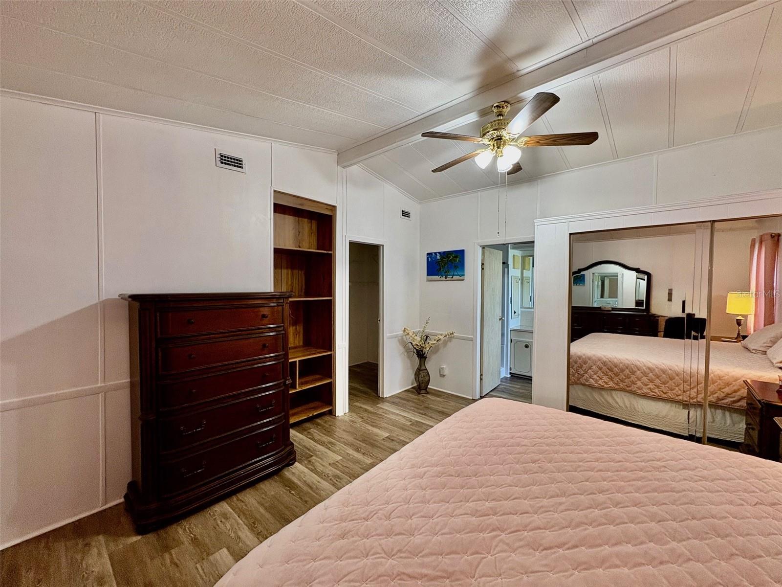 Image 39 of 69 For 6315 Grove Pointe Drive Se