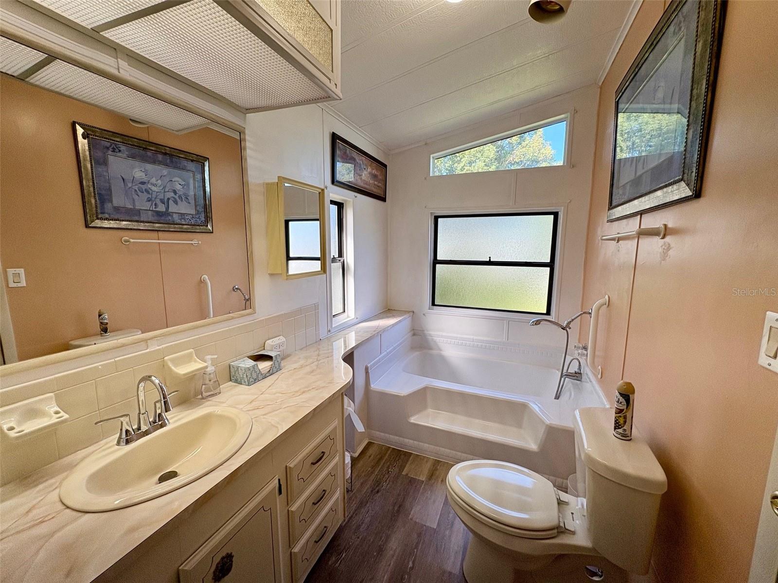 Image 42 of 69 For 6315 Grove Pointe Drive Se