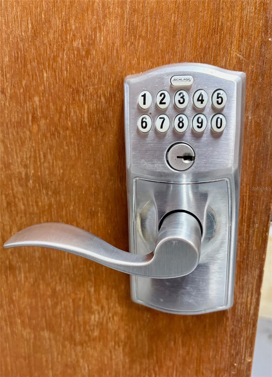 Image 57 of 69 For 6315 Grove Pointe Drive Se