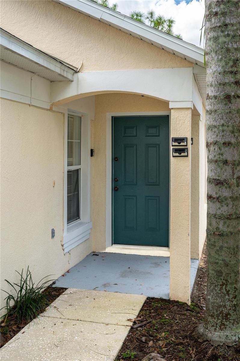 Image 2 of 27 For 2660 Hemingway Avenue