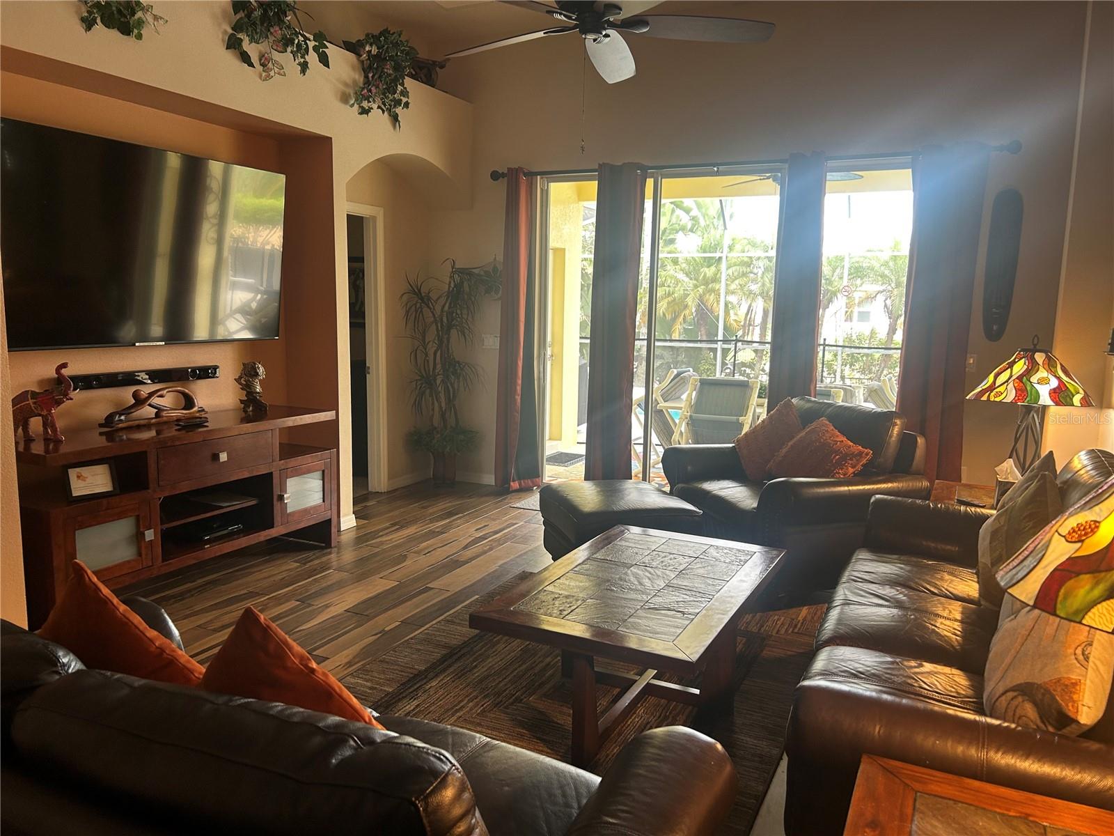 Image 18 of 42 For 190 Minniehaha Circle