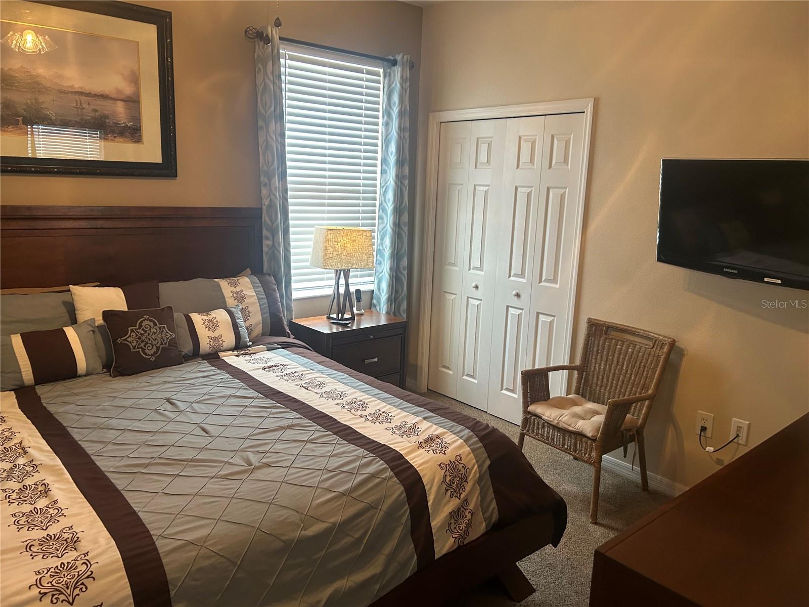 Image 23 of 42 For 190 Minniehaha Circle