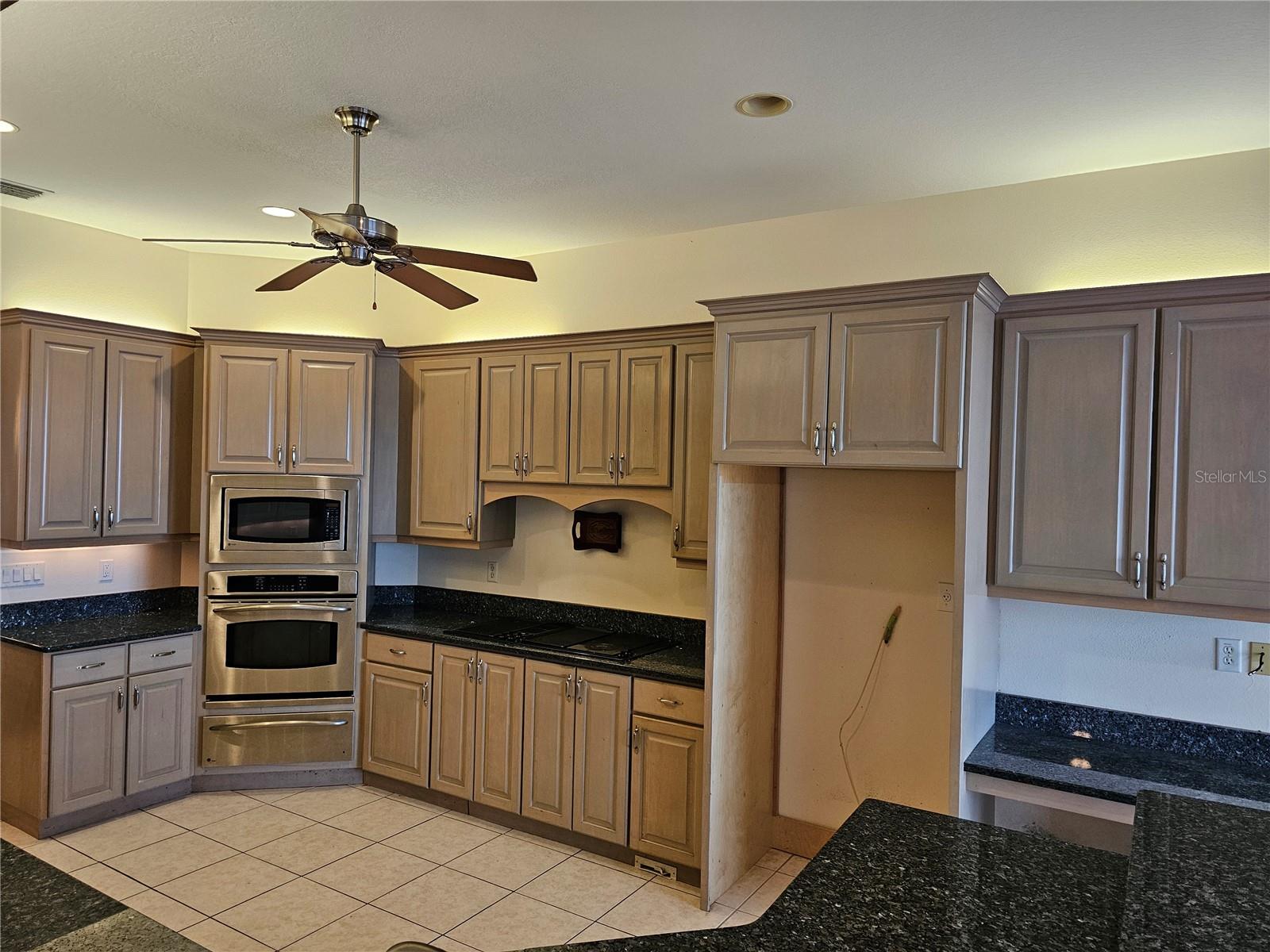 Image 10 of 45 For 3723 Osborn Harbor Ln