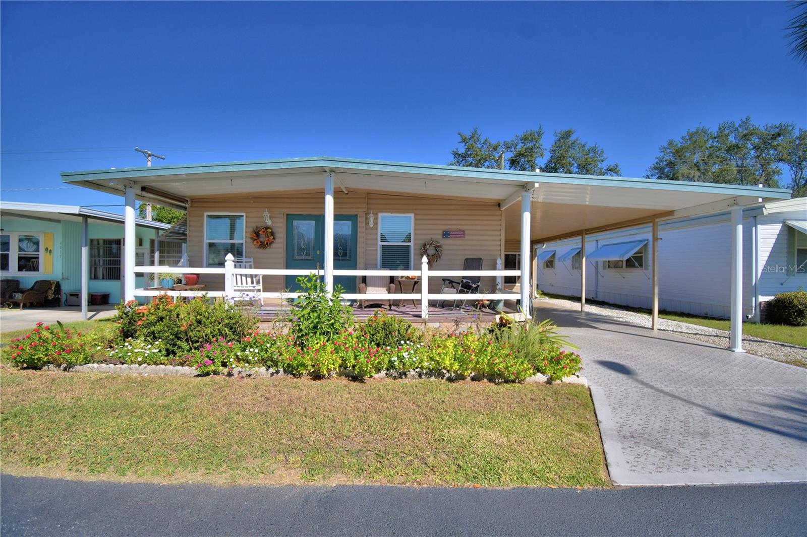 Details for 4017 Rolling Oaks Drive, WINTER HAVEN, FL 33880