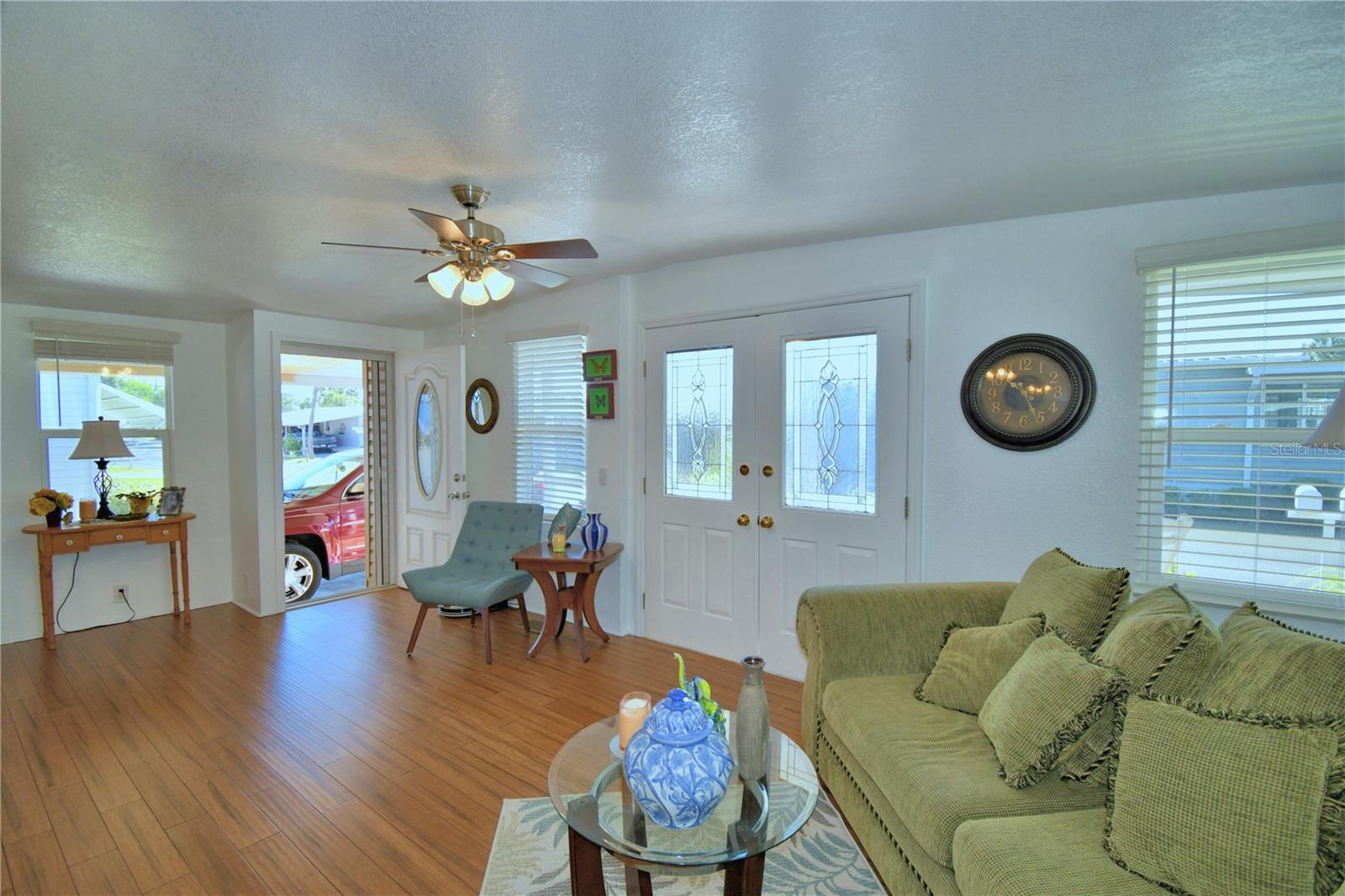 Image 10 of 60 For 4017 Rolling Oaks Drive