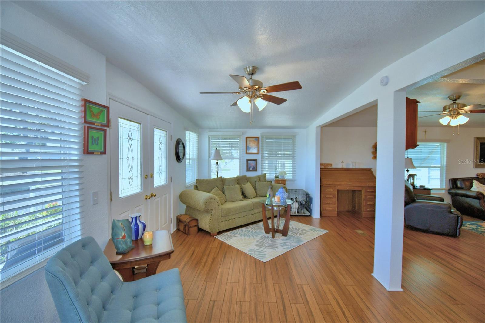 Image 8 of 60 For 4017 Rolling Oaks Drive